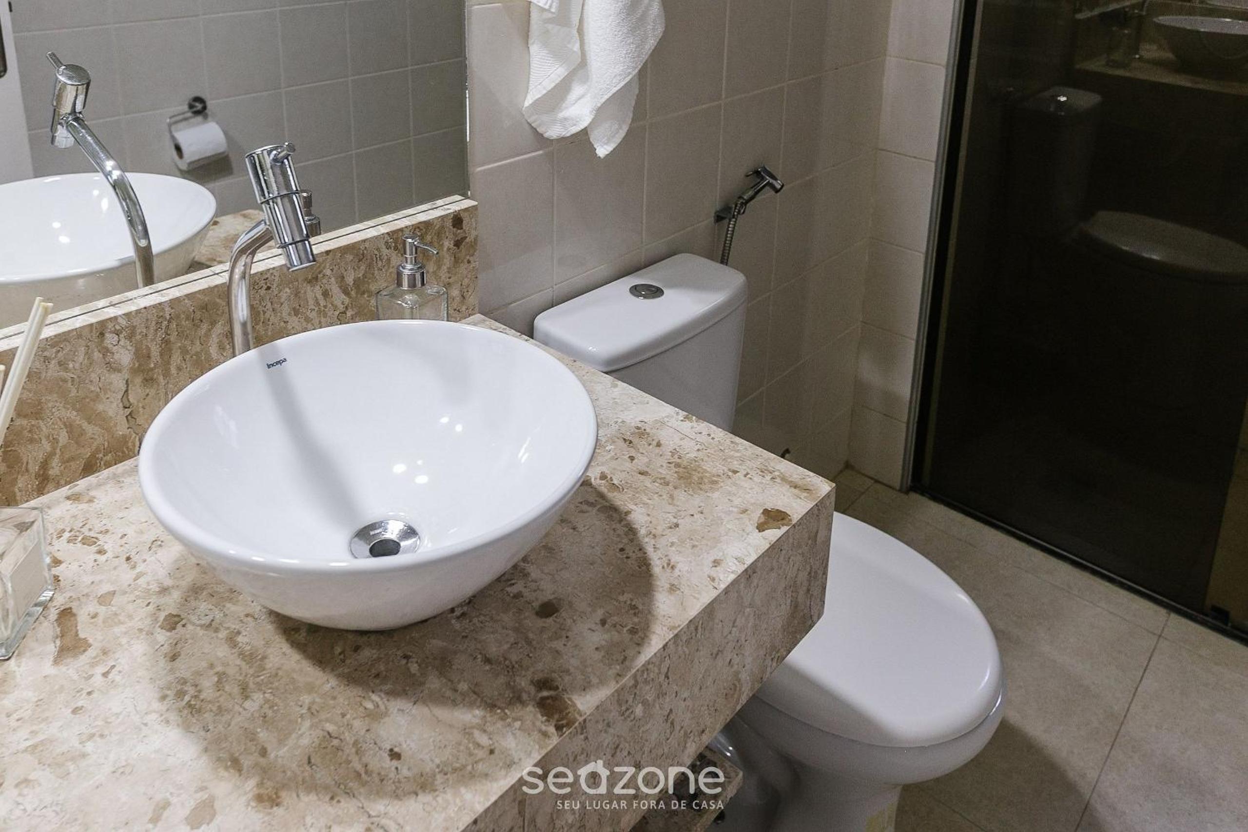 WTE - Resort-style condominium 100m from the beach