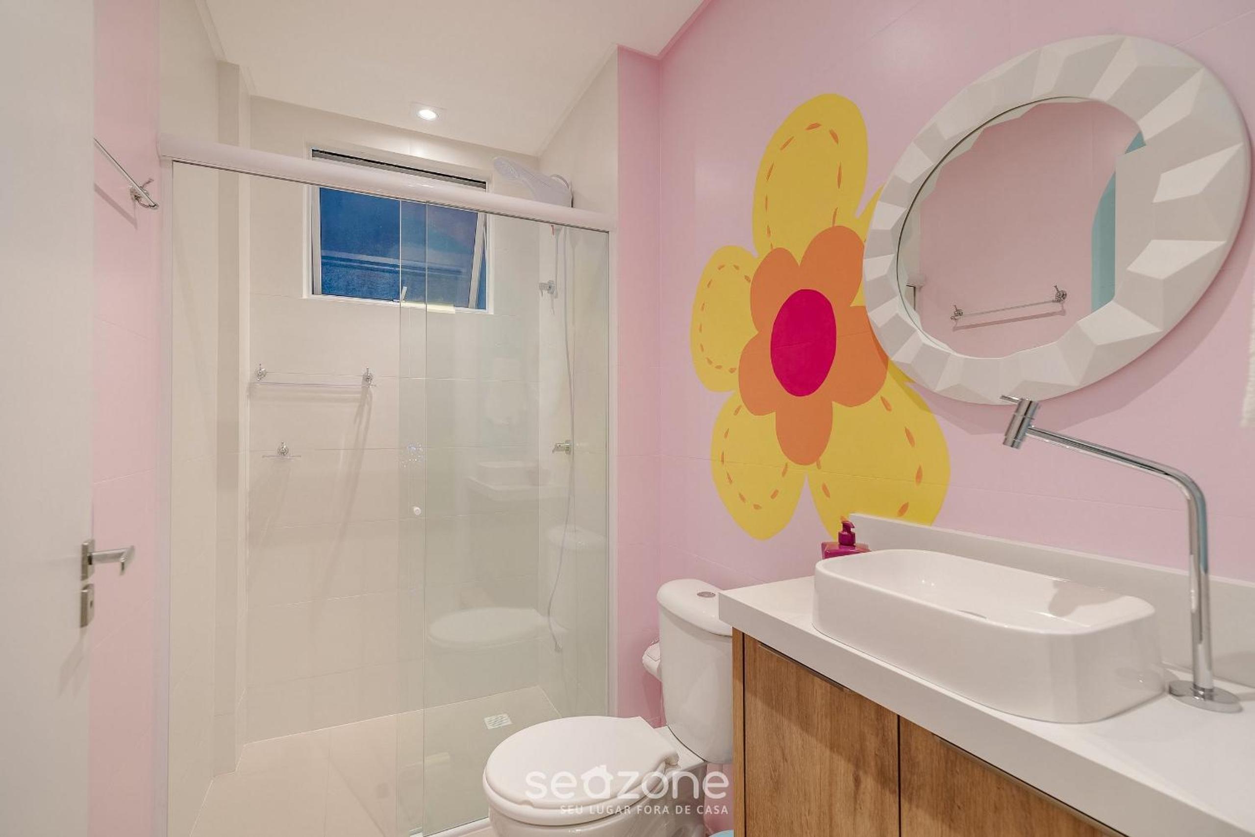 OBP - Modern Condo 600 m from the Beach