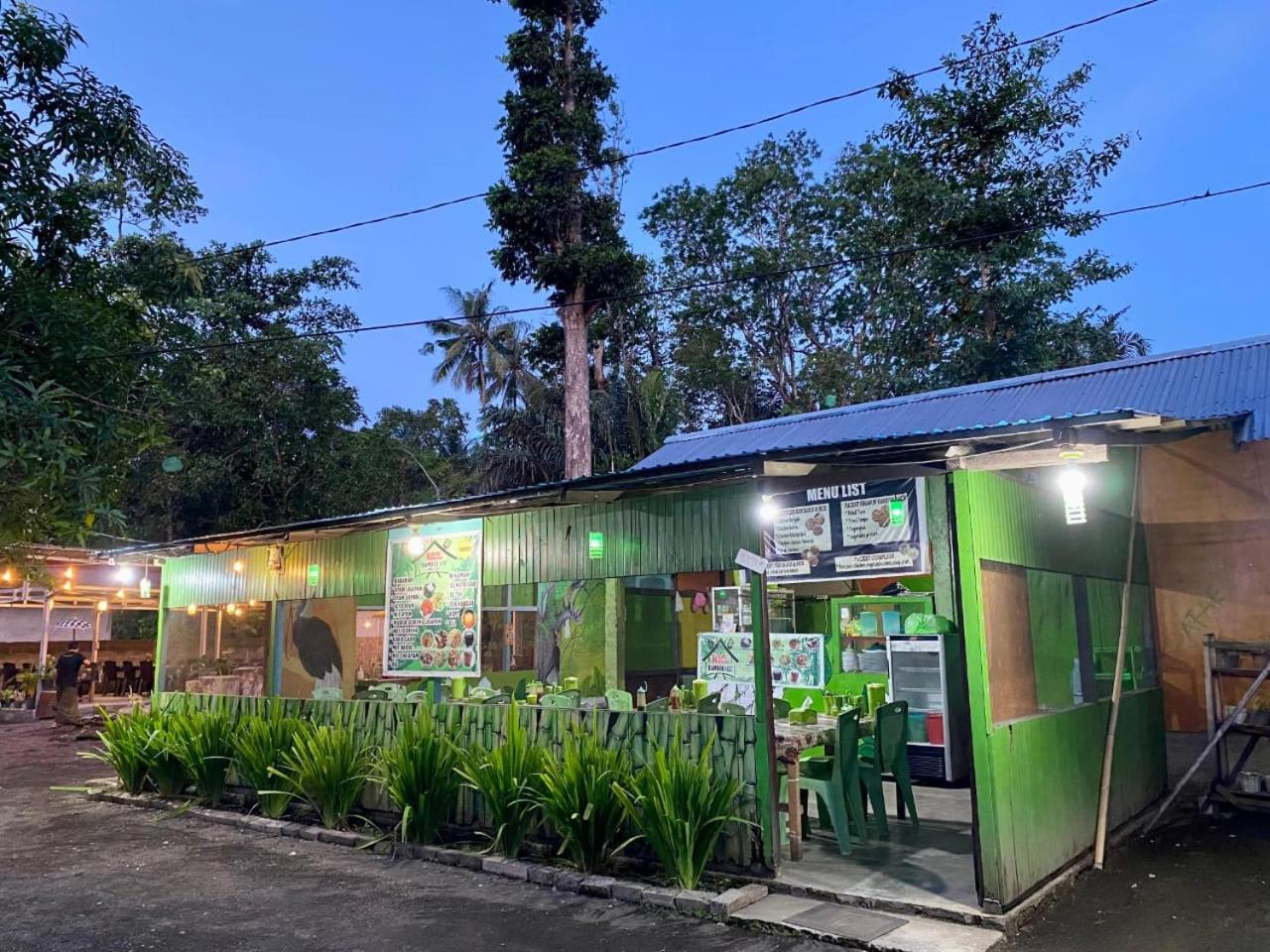 Family Homestay Tangkoko view 5