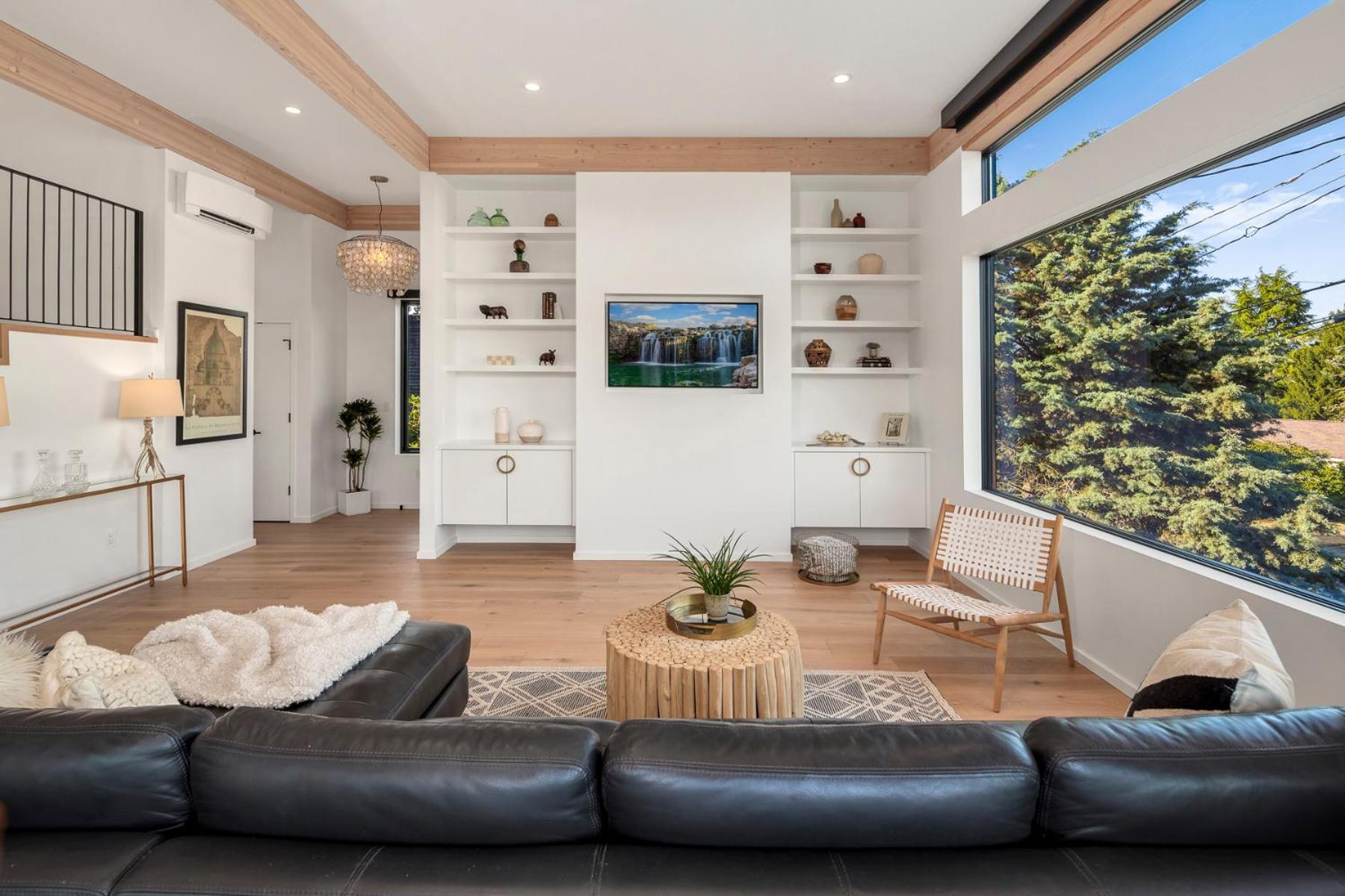 Northwest Seattle Modern Home