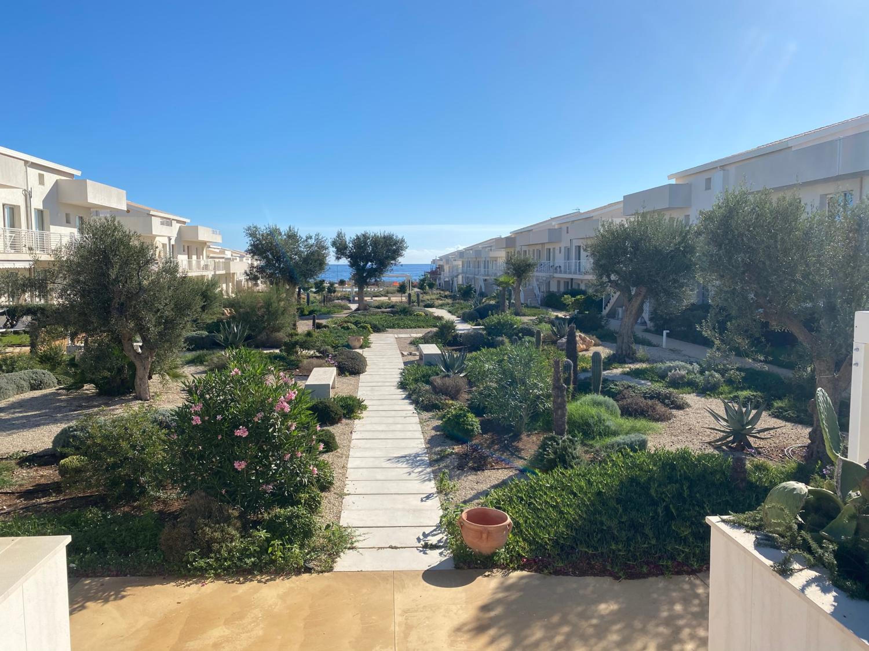 Francy s Marzamemi Home view 3