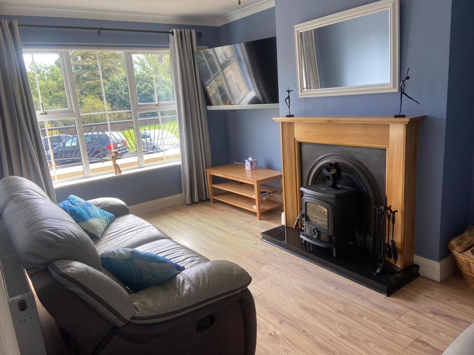 Hotel Cozy 2 bedroom townhome - Image 1