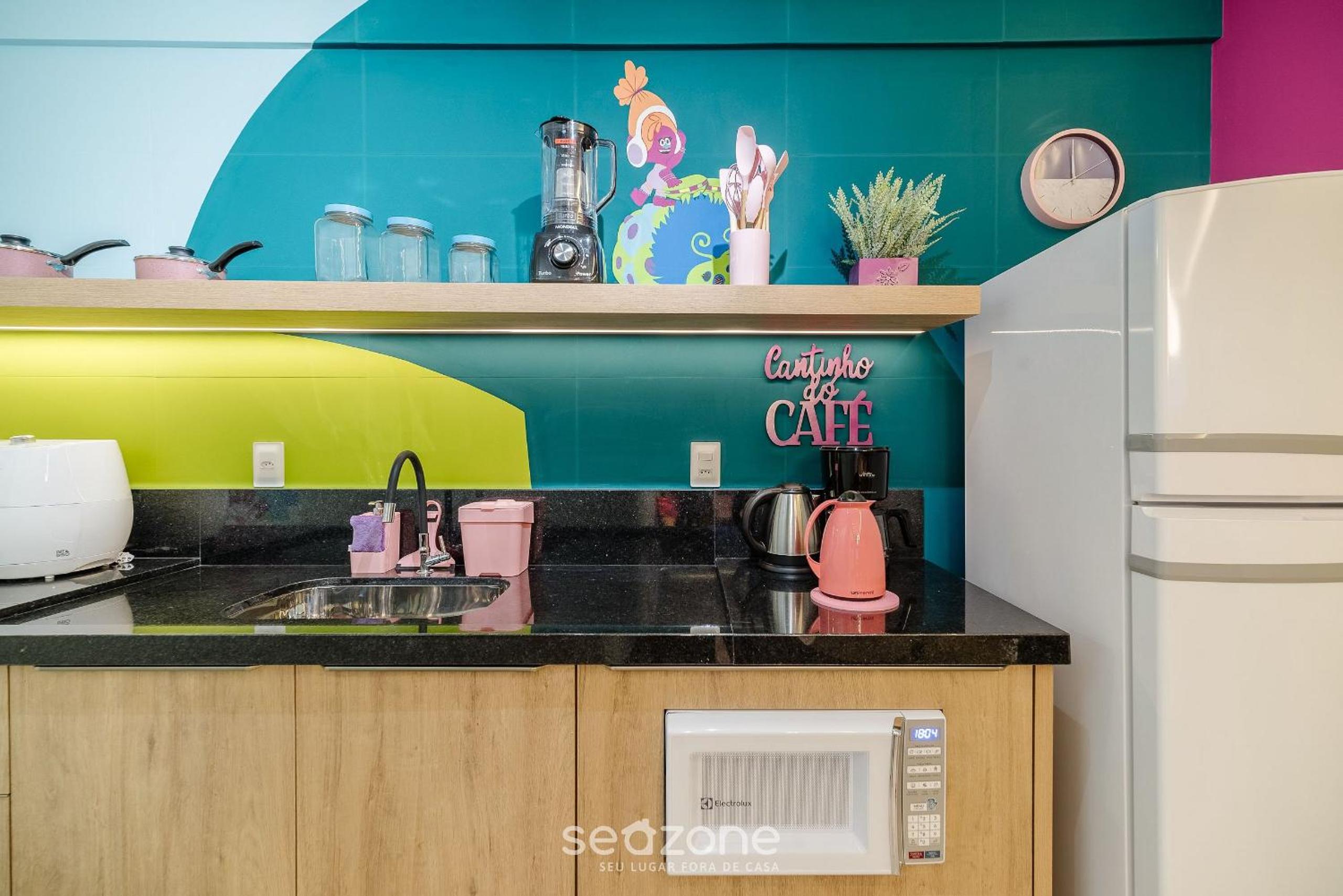 OBP - Modern Condo 600 m from the Beach