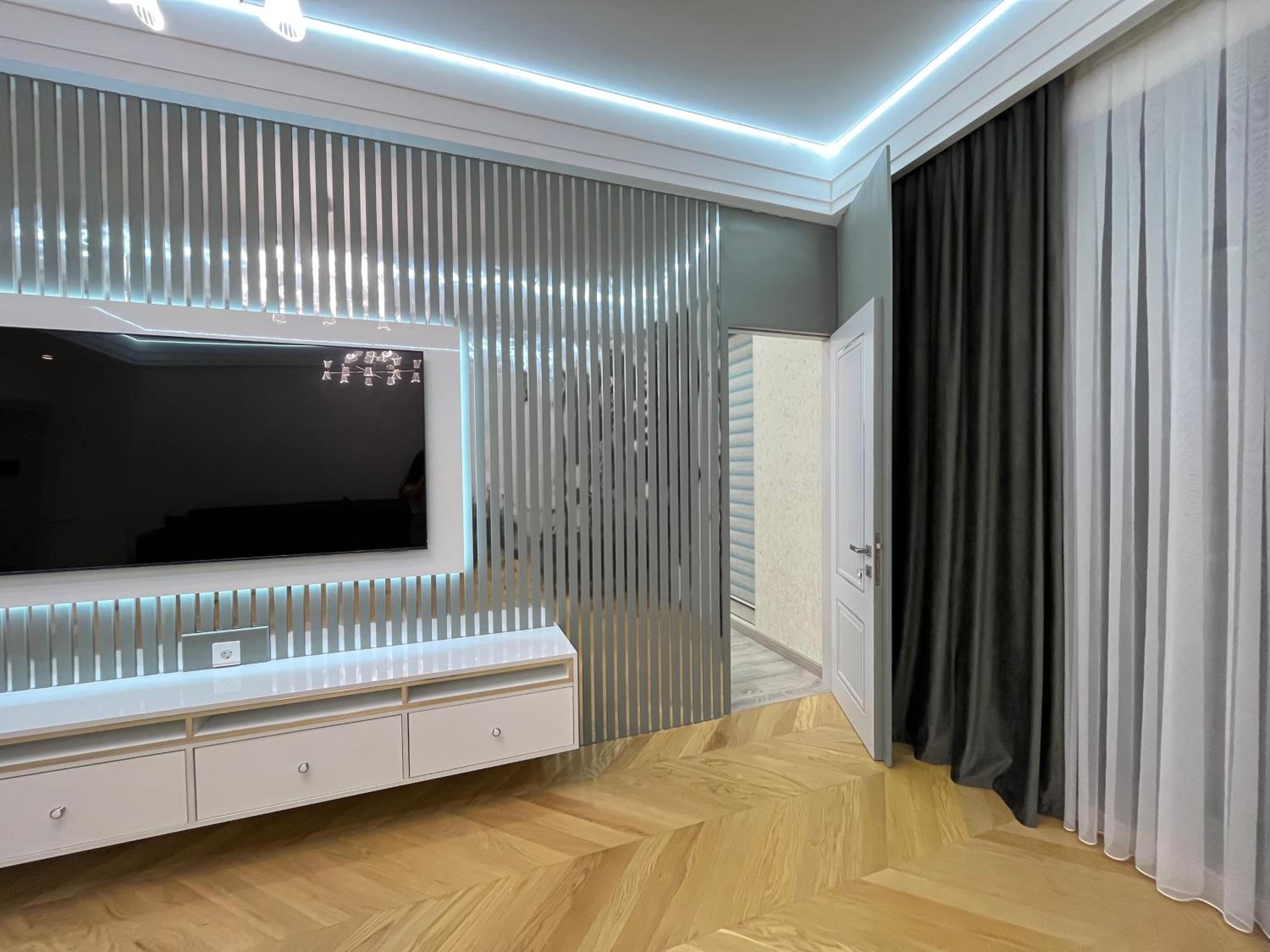 White City Apartment
