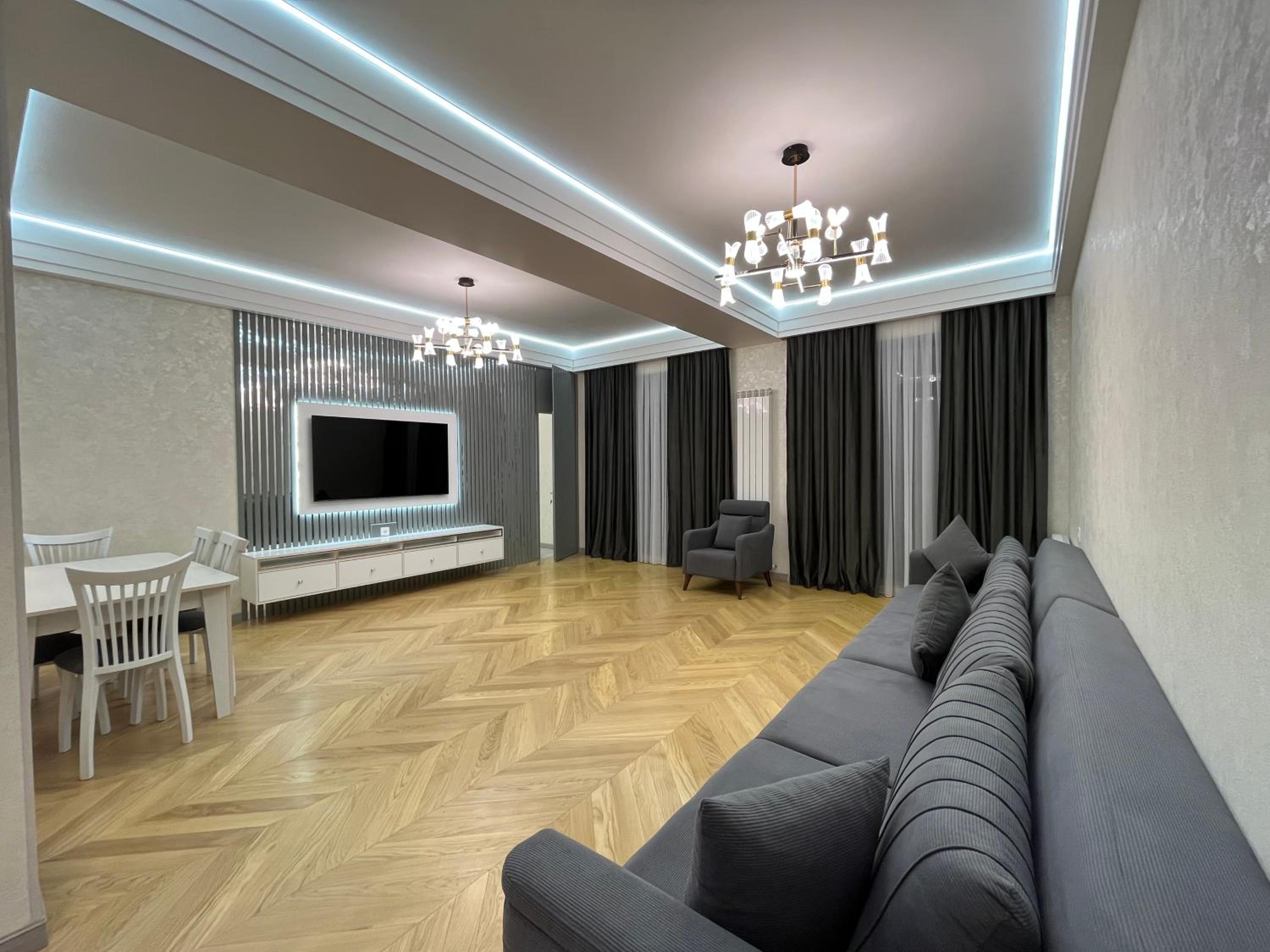 White City Apartment