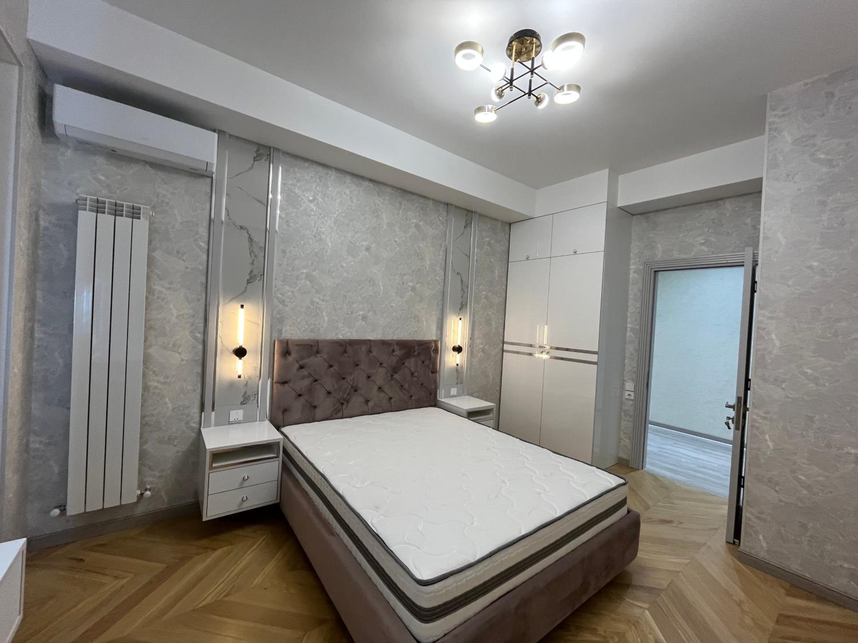 White City Apartment