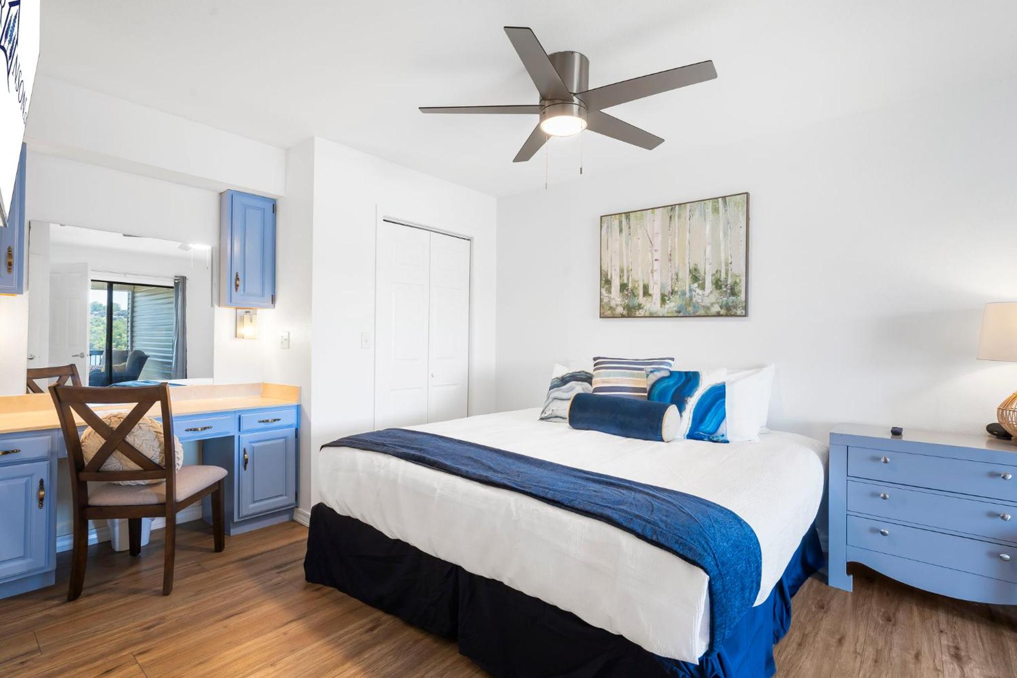 2 Decks Overlooking Launch Pad-Free Daily Tickets-Great Location with Community Amenities!