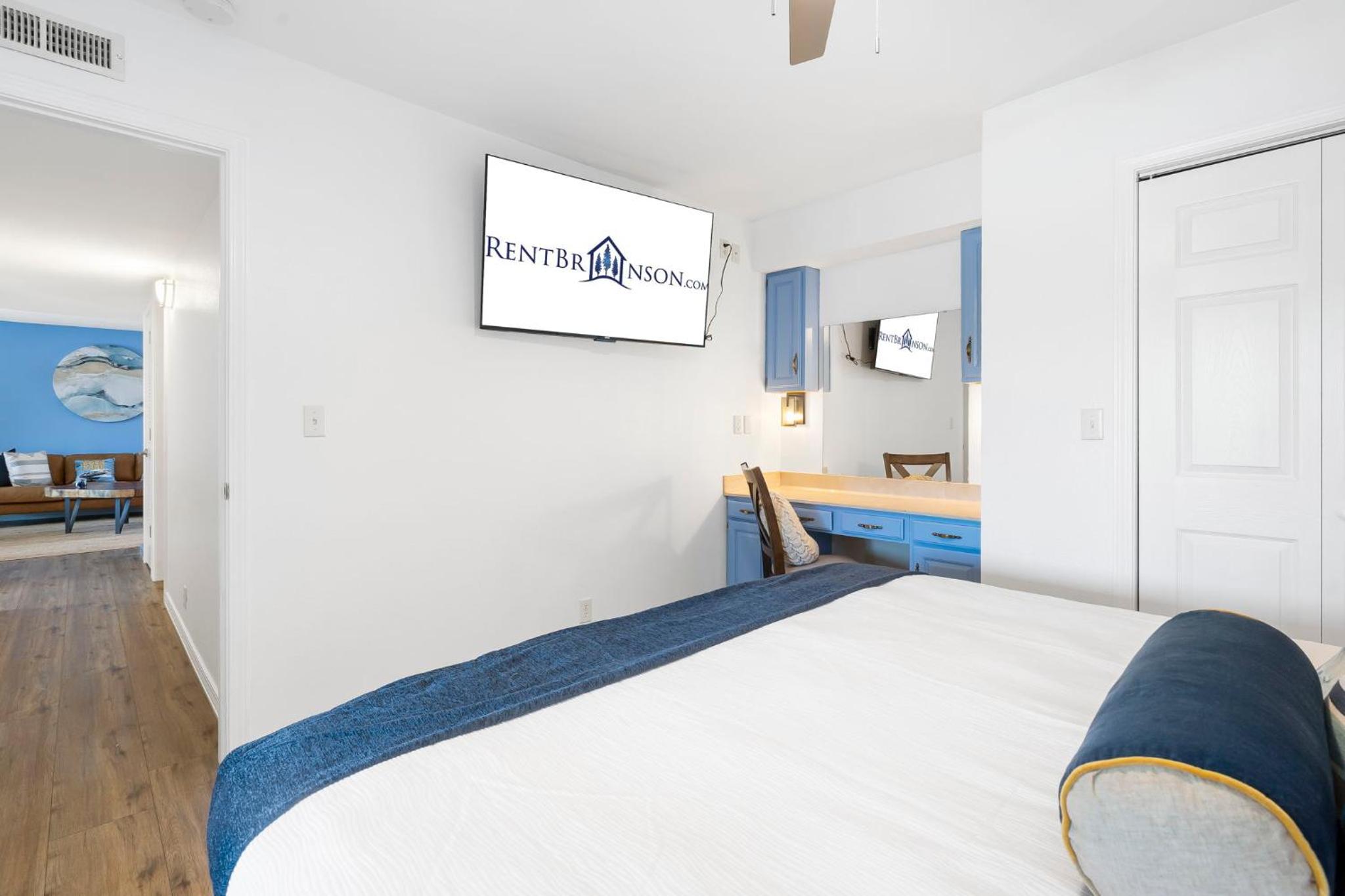 2 Decks Overlooking Launch Pad-Free Daily Tickets-Great Location with Community Amenities!