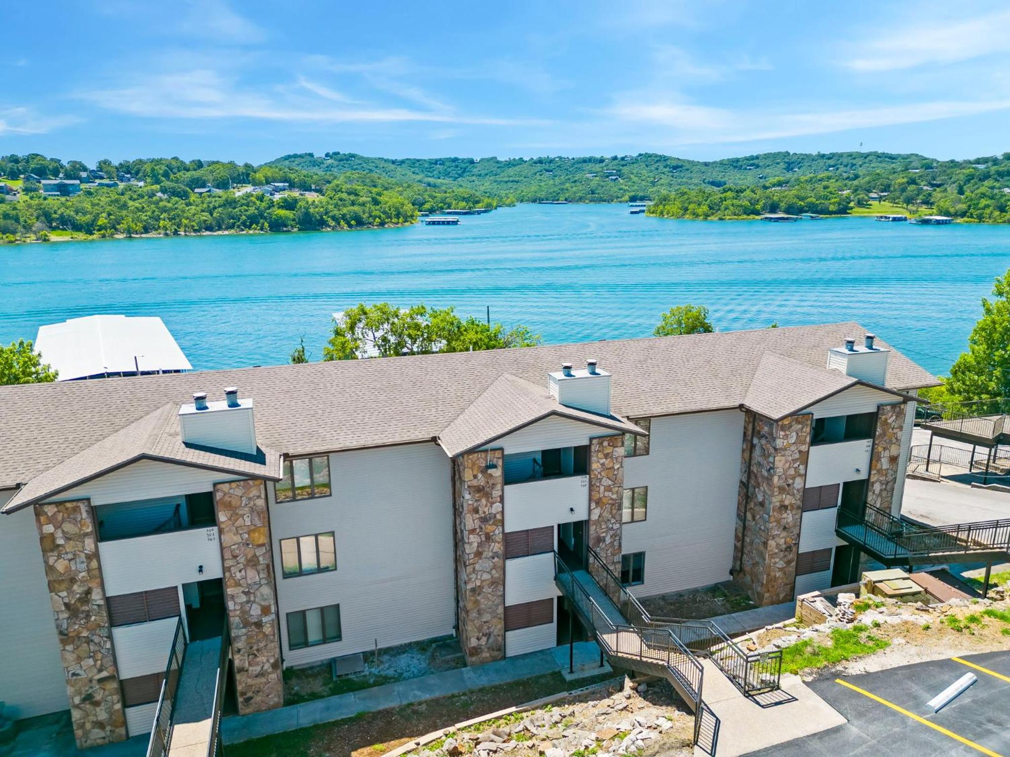 2 Decks Overlooking Launch Pad-Free Daily Tickets-Great Location with Community Amenities!