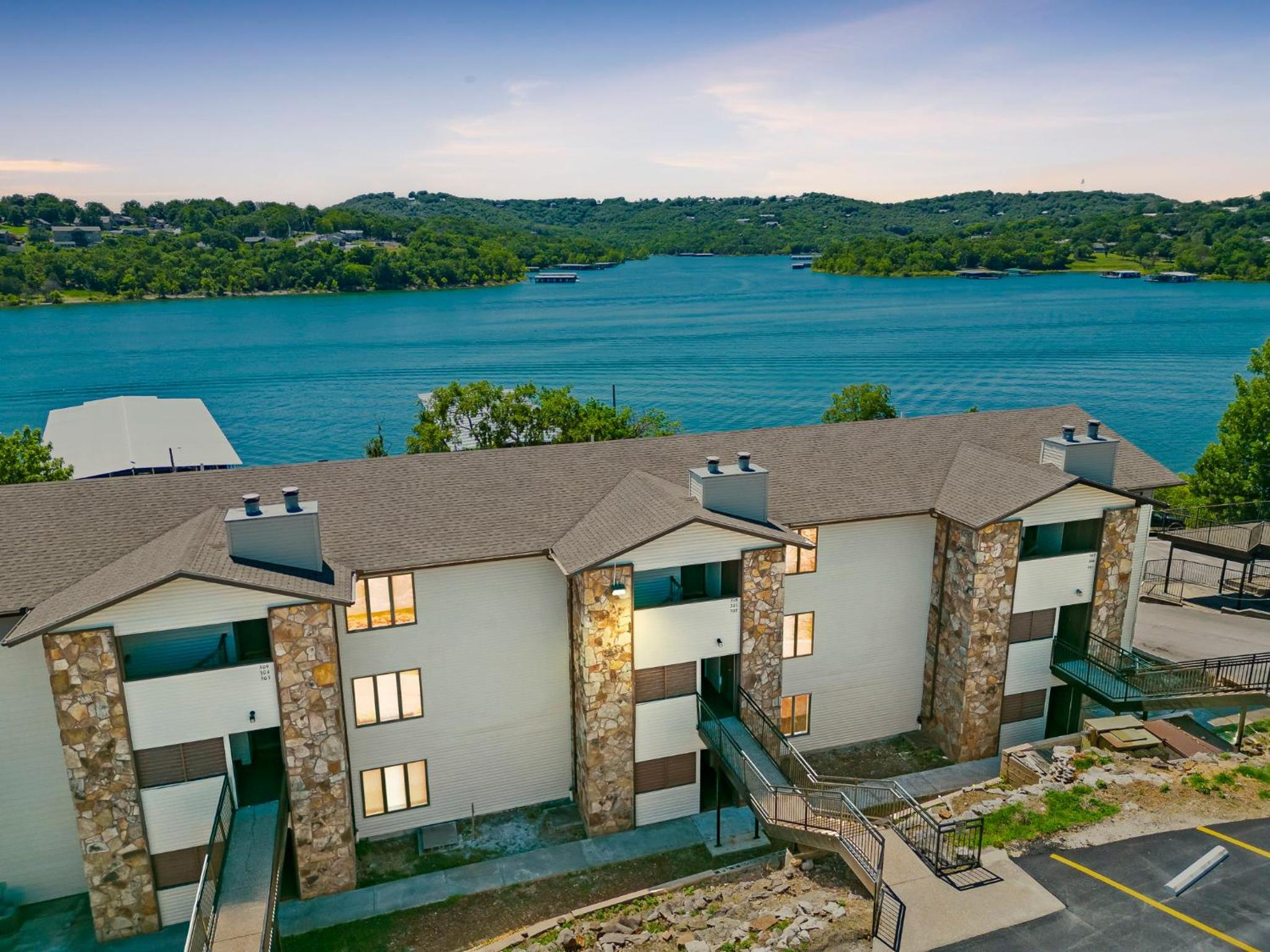 2 Decks Overlooking Launch Pad-Free Daily Tickets-Great Location with Community Amenities!