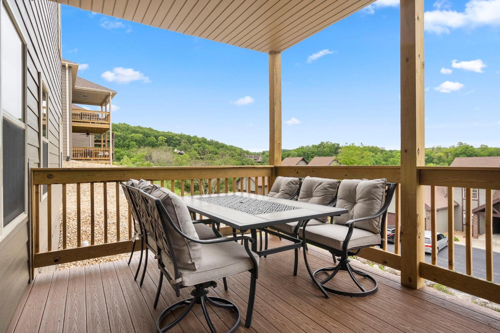 Free SDC Tickets, Pvt Hot Tub, Near Silver Dollar City, Golf Course, Bright Floorplan view 5