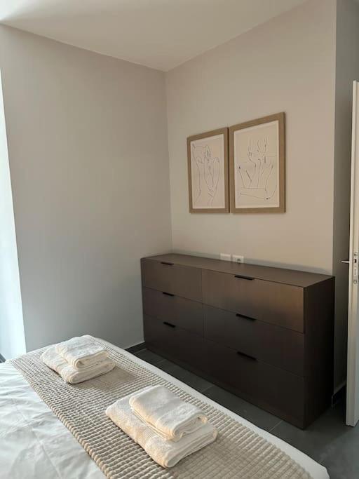 Monique Luxury Apartment