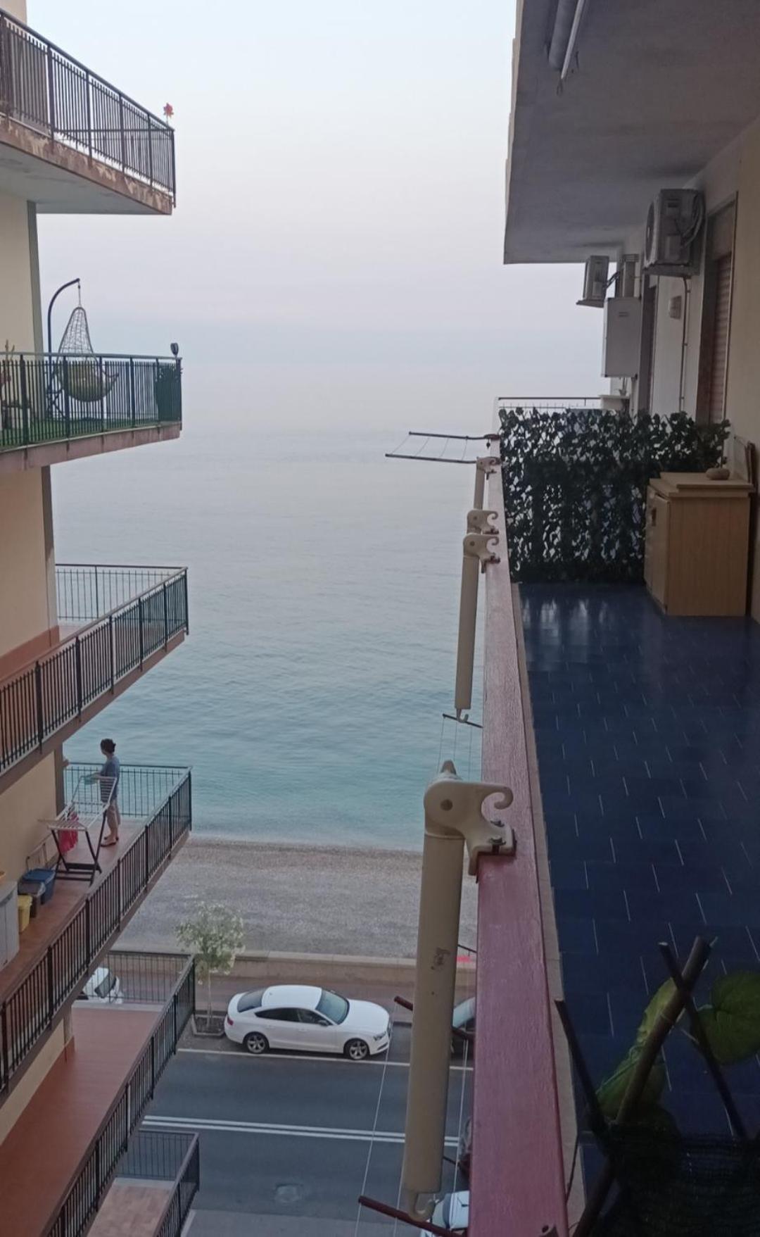 Blue Paradise photo 2