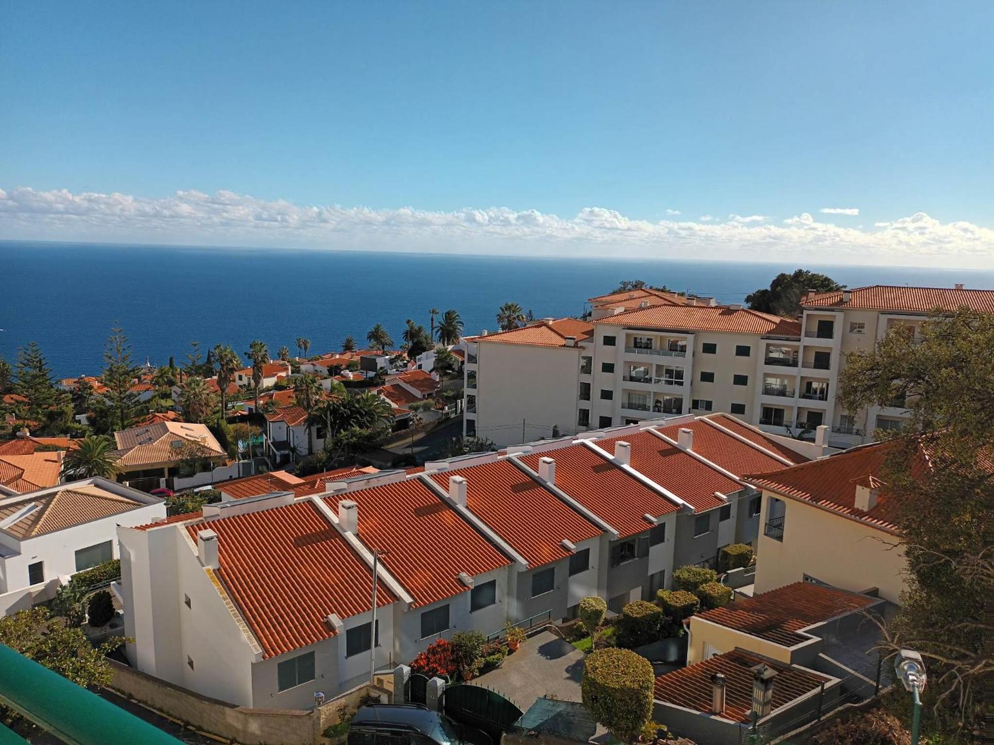 Hotel Cristo Rei View Apartment - Image 1