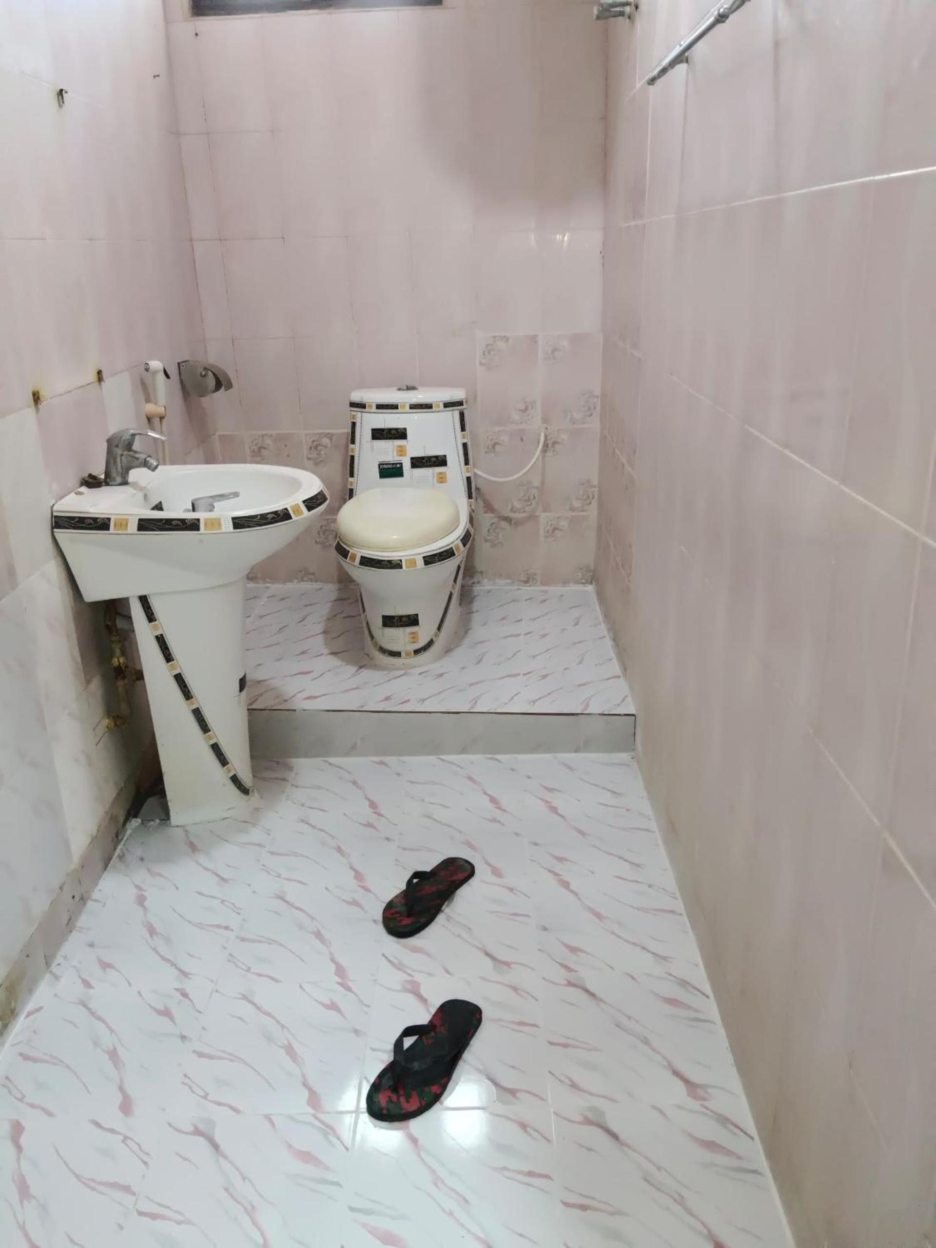 Luhasa second floor apartment
