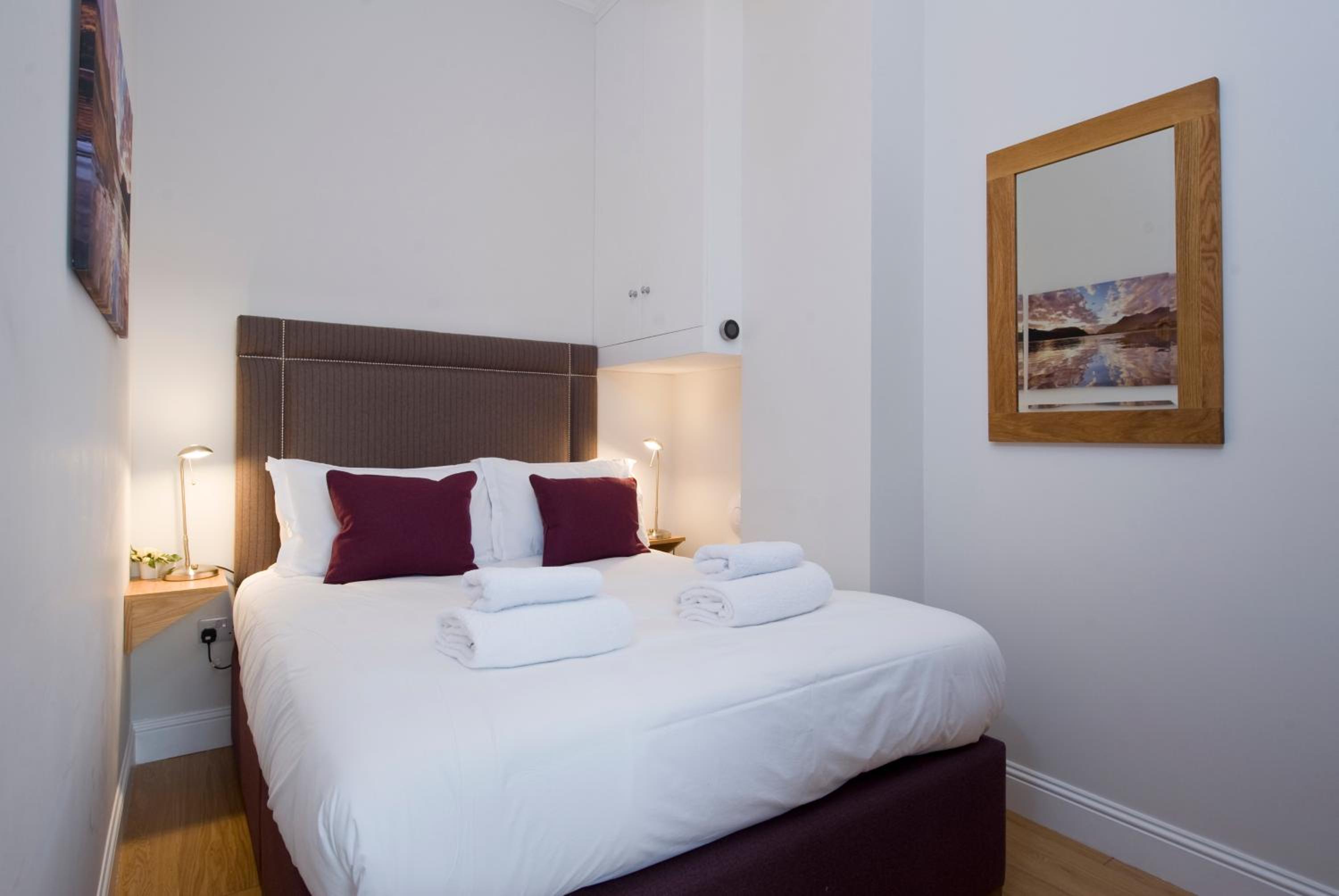 Destiny Scotland - Princes Street Residence