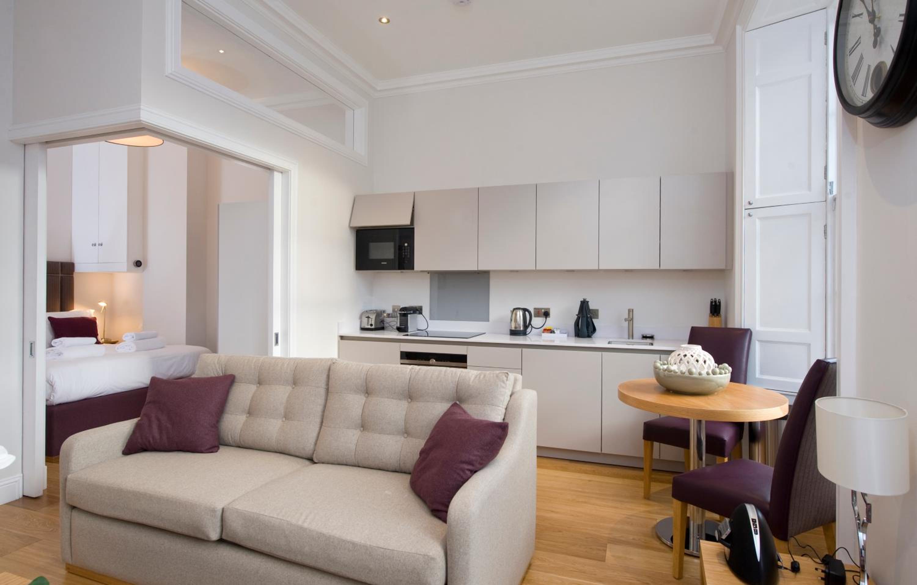 Destiny Scotland - Princes Street Residence