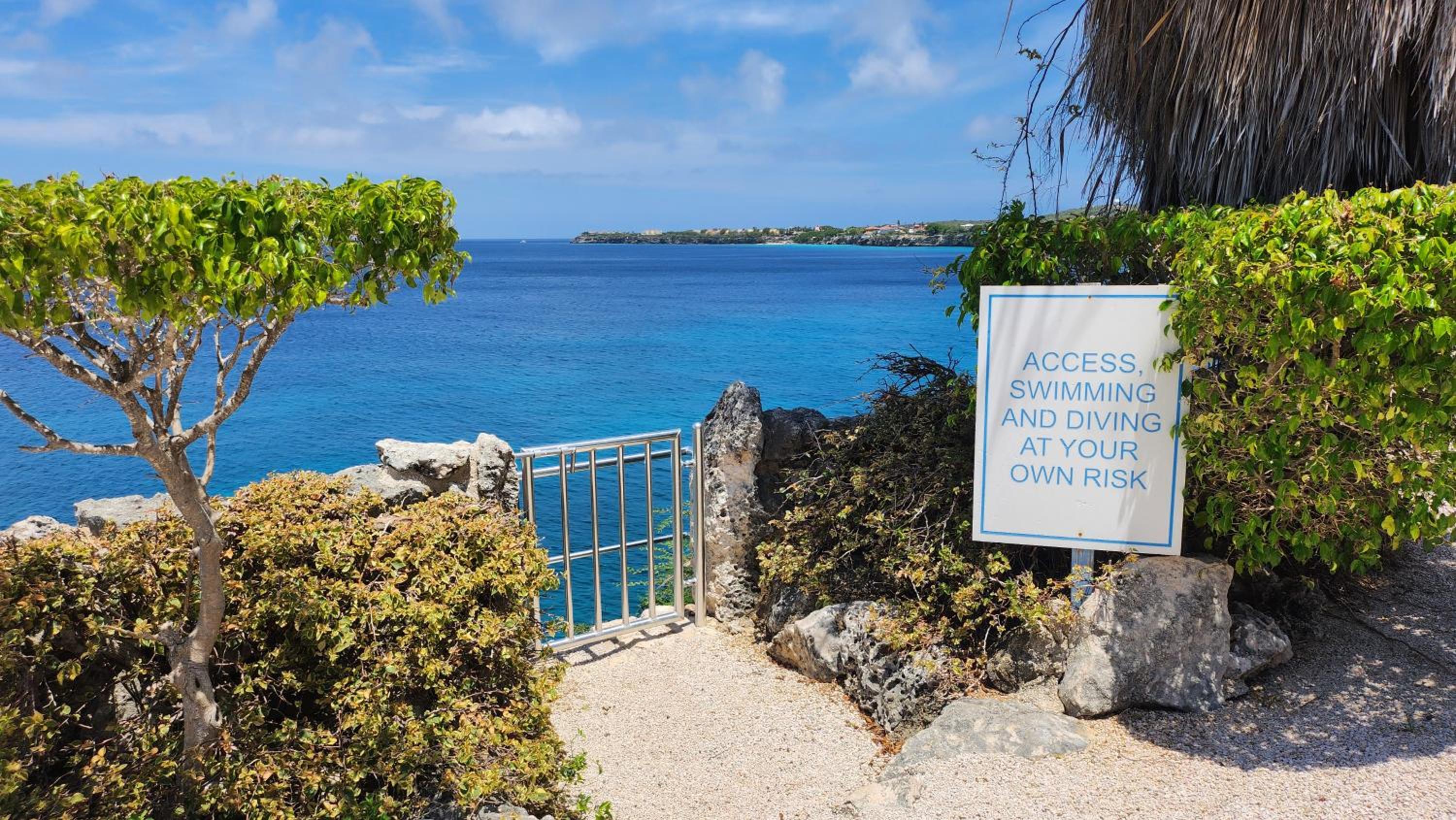 Ocean Teal Villa Marazul