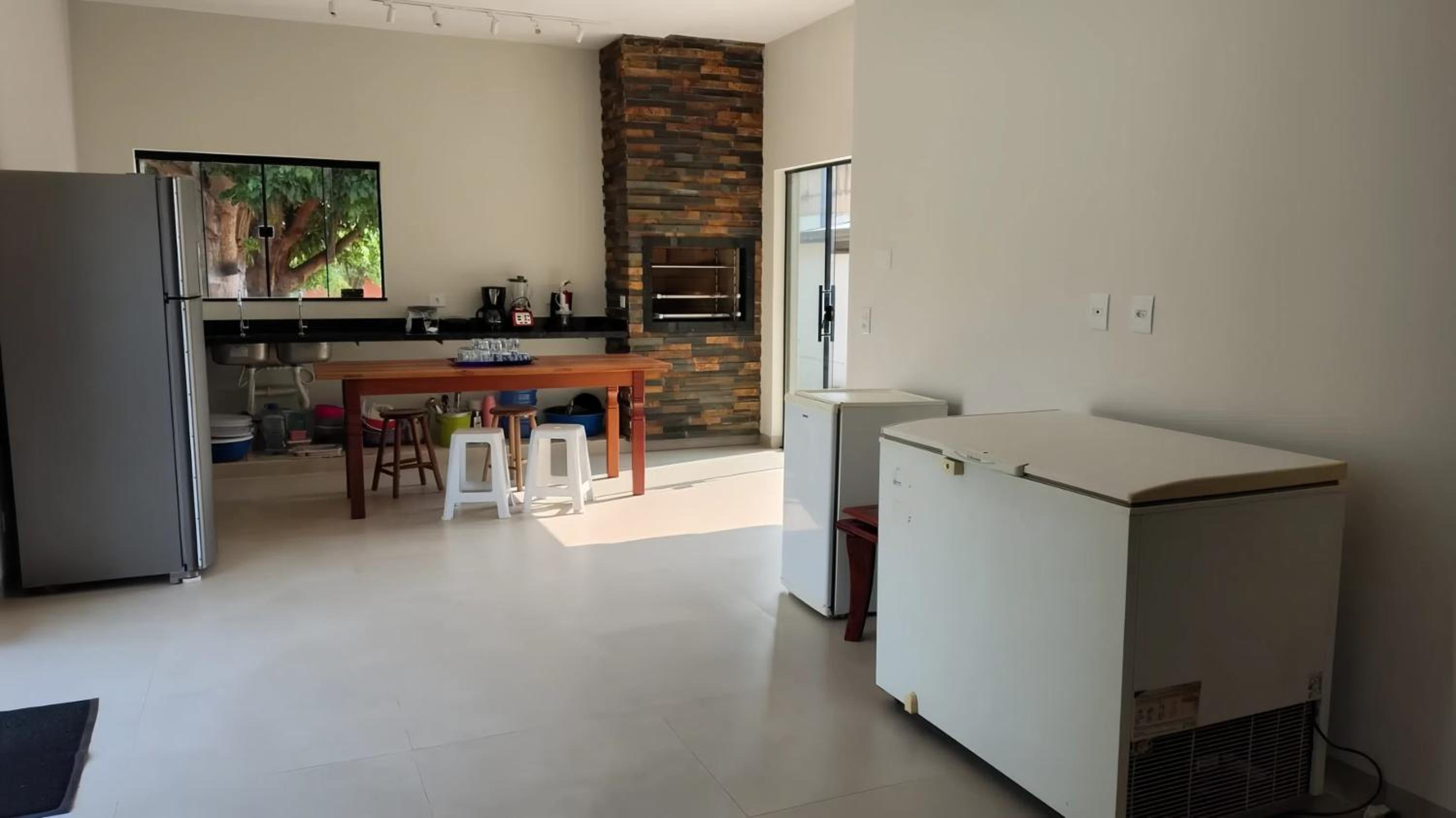 Casa contemporânea à beira do rio Paraná-VLC Stays
