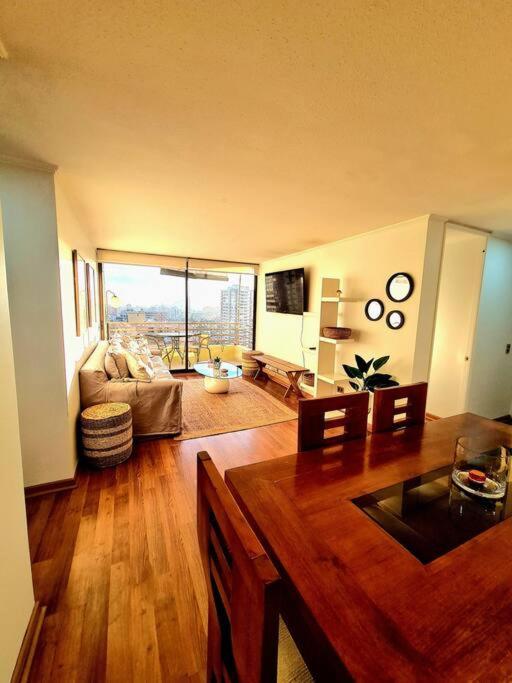 Apartamento Vista a Costanera Center Las Condes