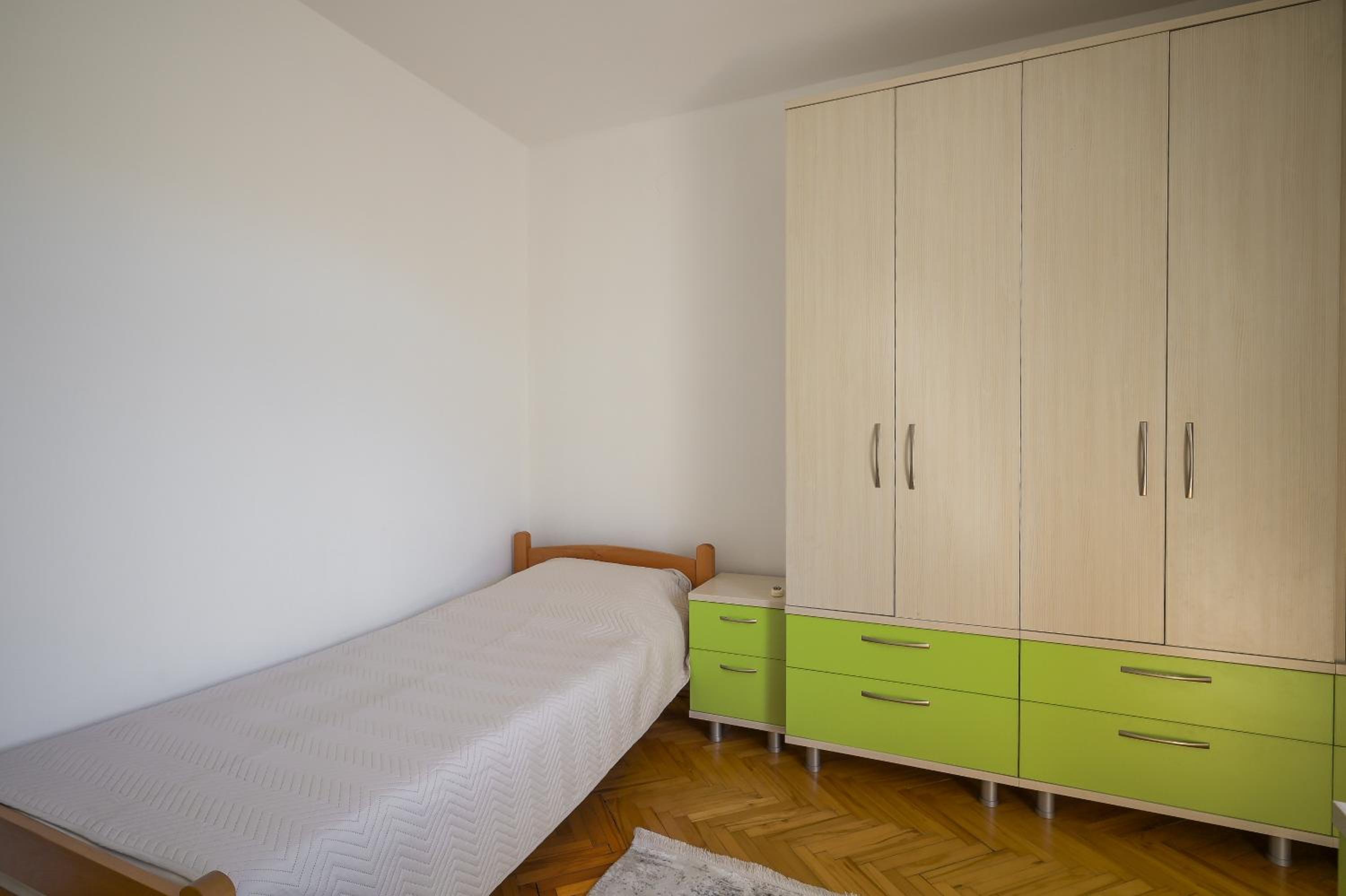 City Centre Comfort Apartment - Free Parking