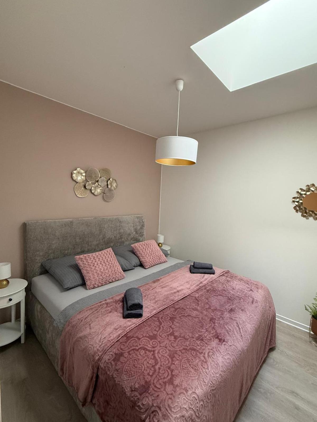 Apartmány U Kostela