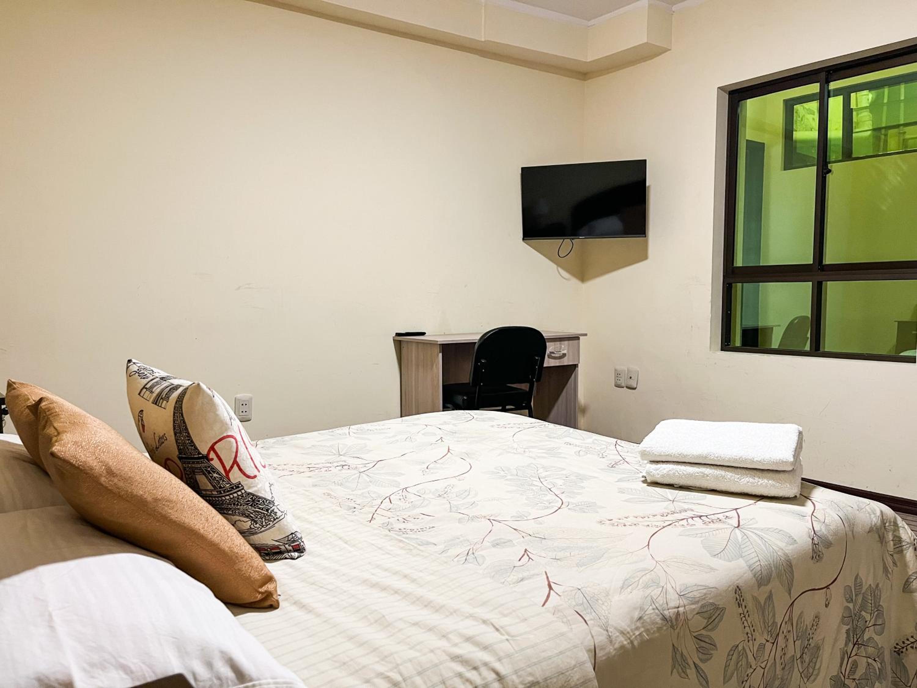 Abaroa Guest House