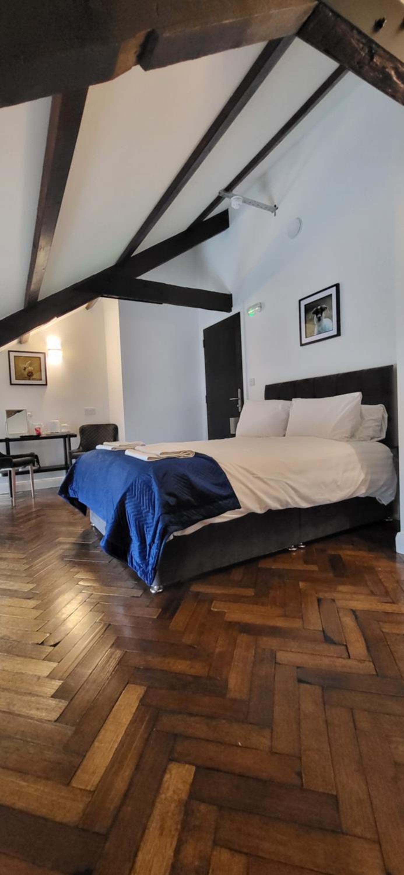 Crews Bed and Breakfast