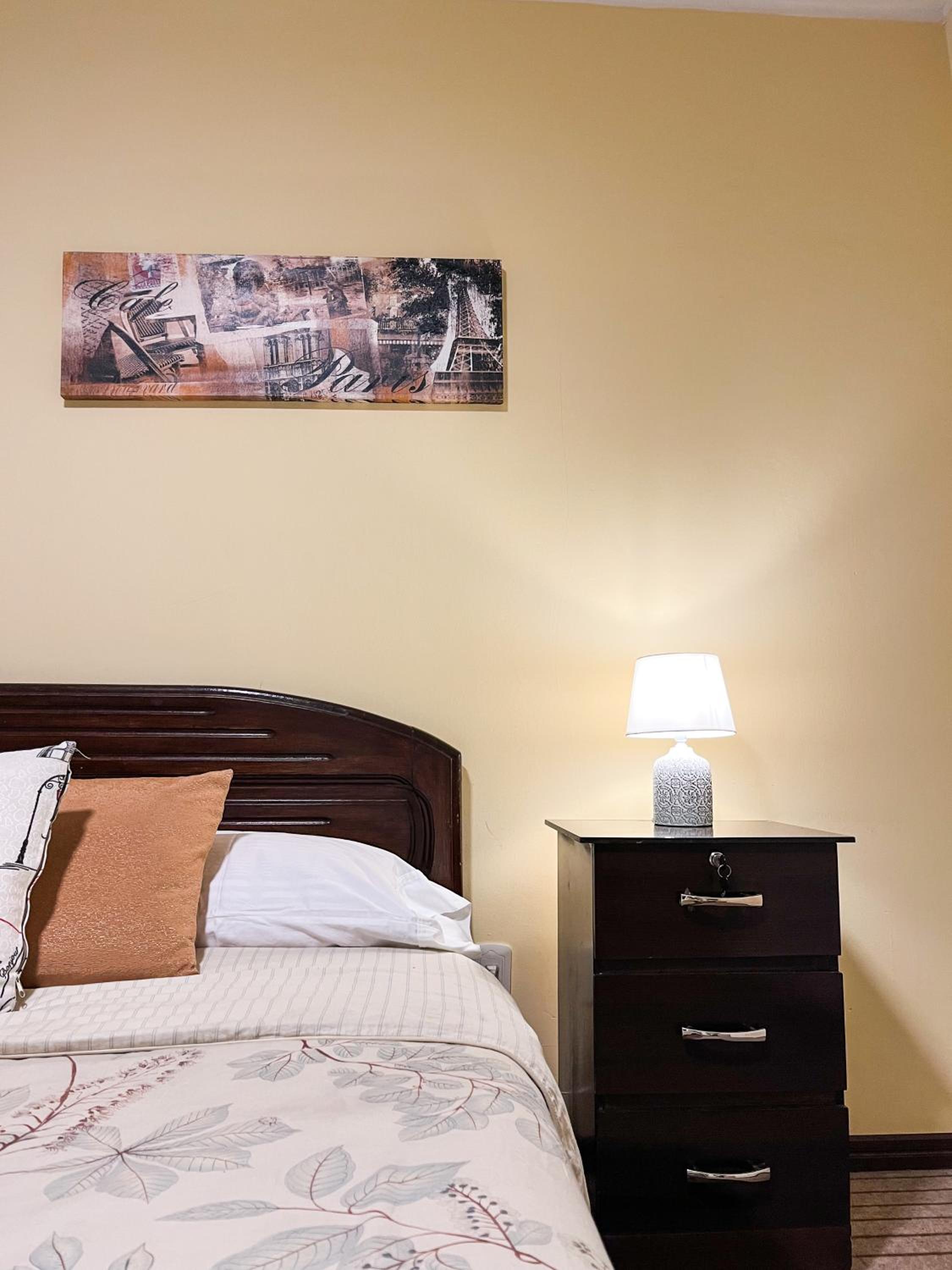Abaroa Guest House