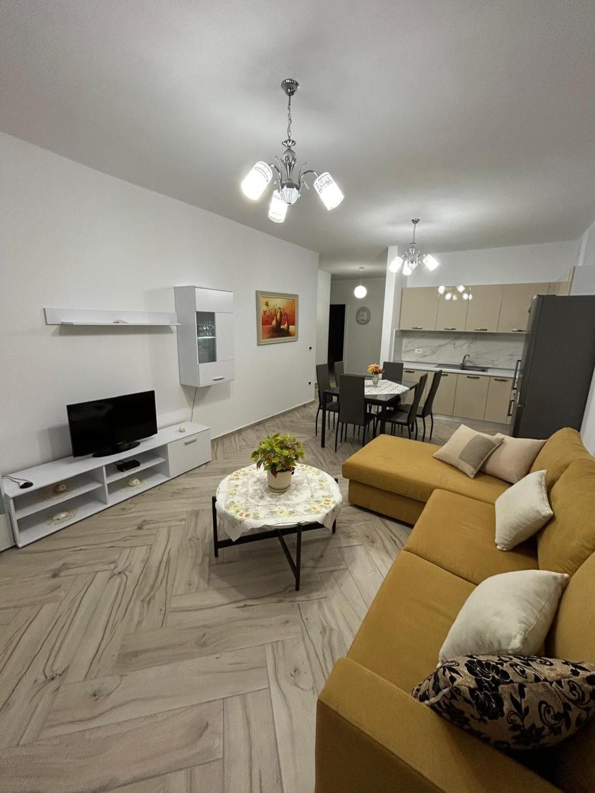 Seashell Apartment