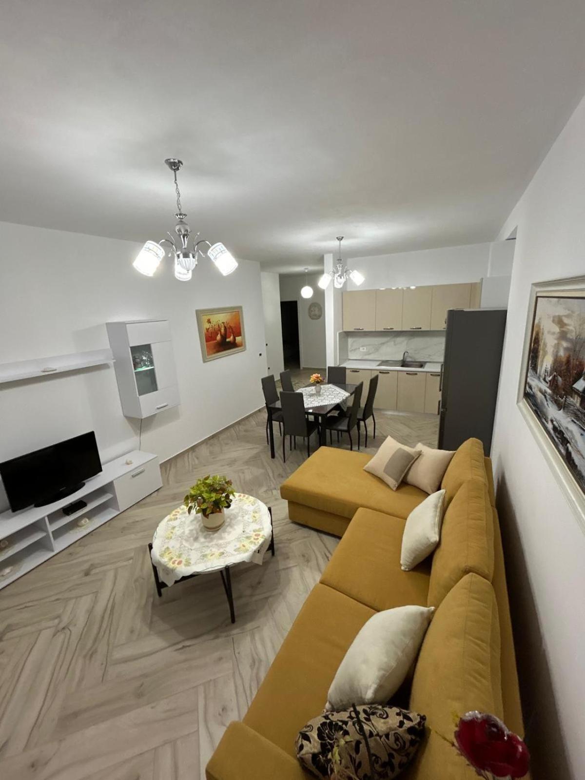 Seashell Apartment