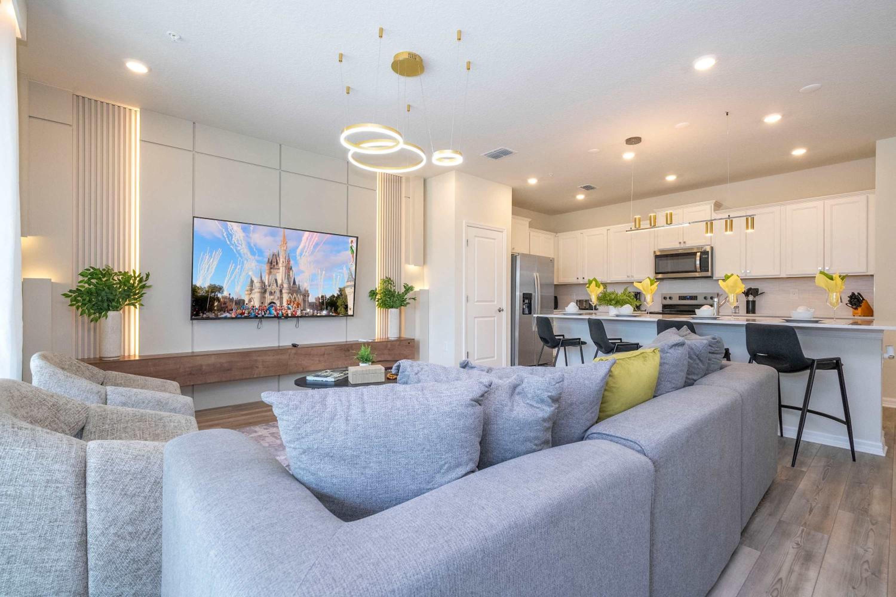 Gorgeous 5Bd Pool & Game Room at Windsor Cay 1253