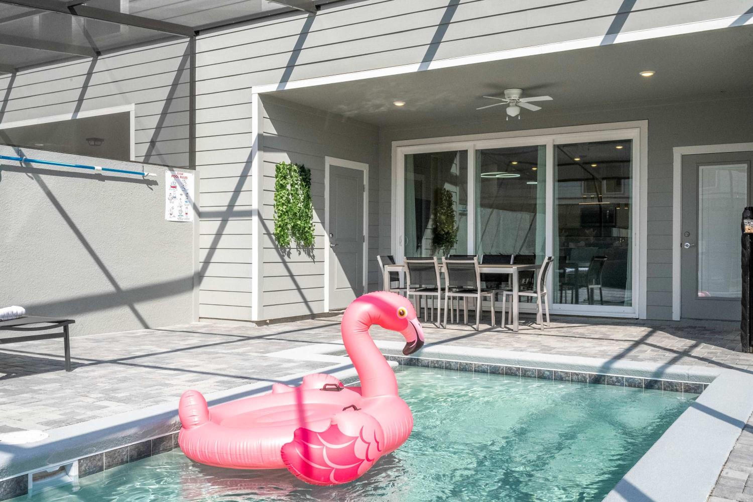 Gorgeous 5Bd Pool & Game Room at Windsor Cay 1253