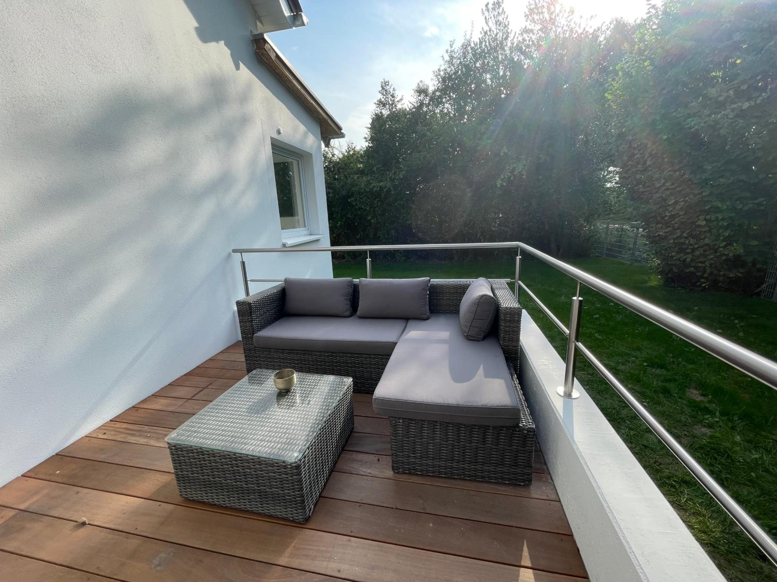 geräumige Wohnung mit Terrasse