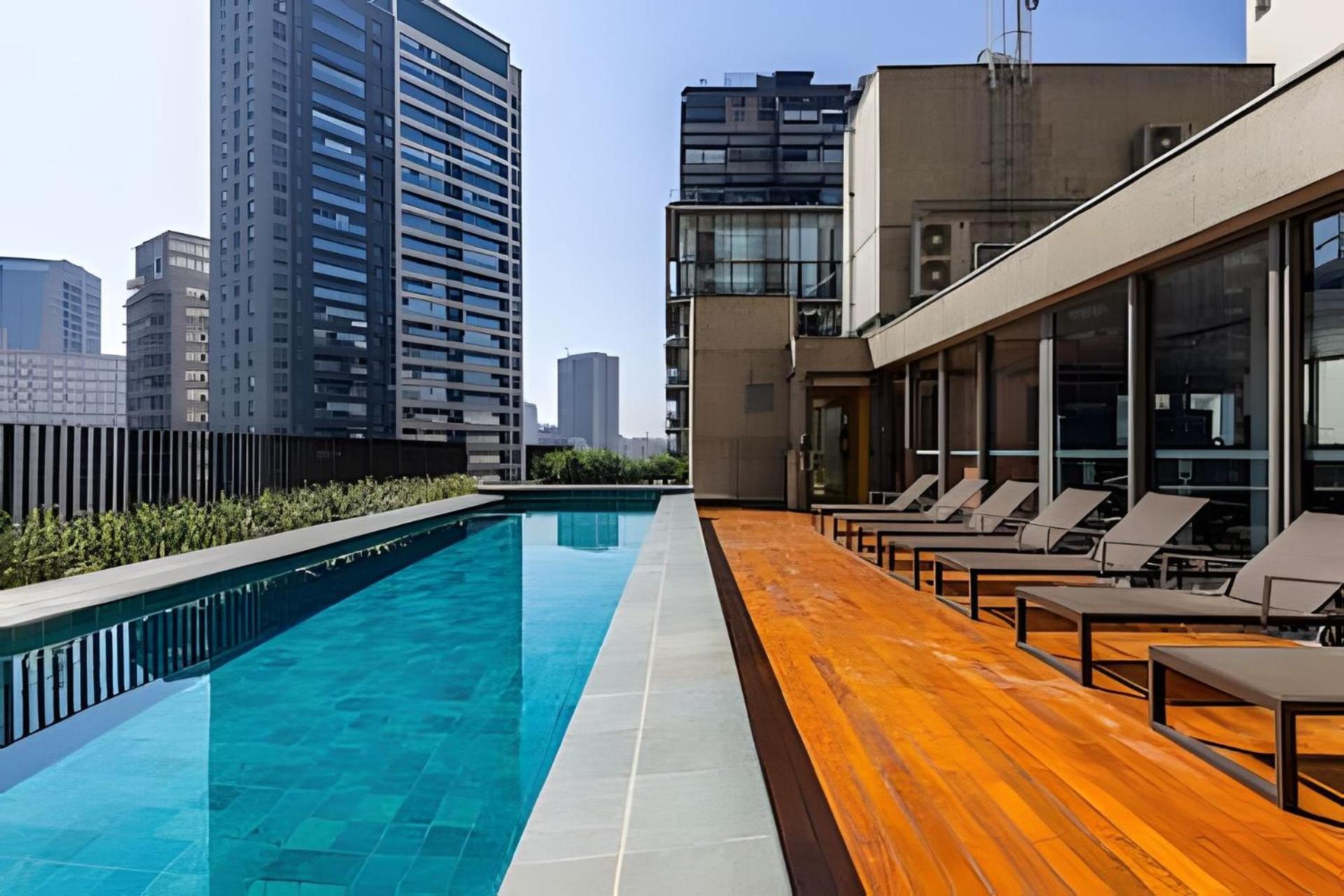 Vila Madalena completo, metrô /piscina/academia