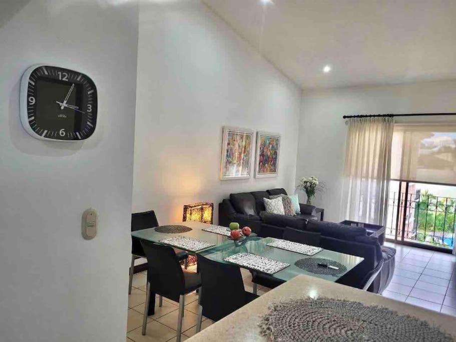 Lindo apartamento en zona muy exclusiva de Escazú