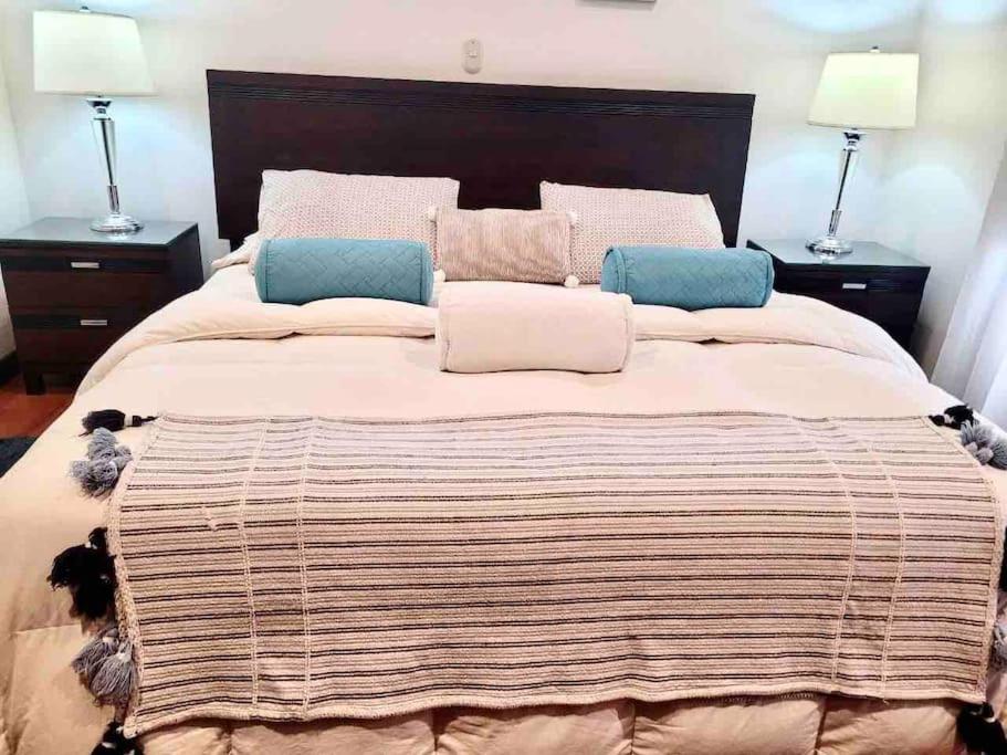 Lindo apartamento en zona muy exclusiva de Escazú