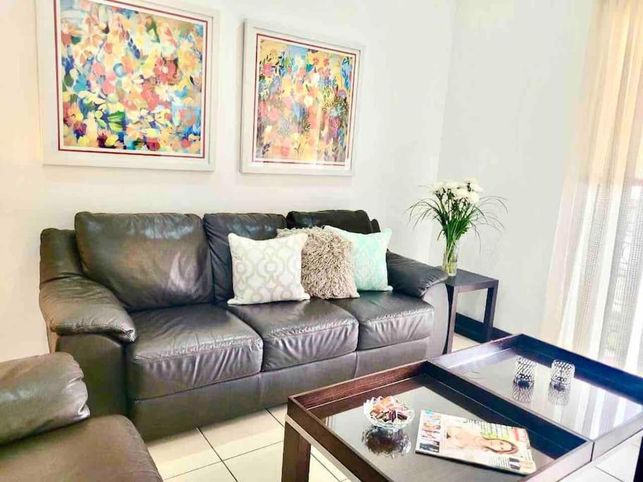 Lindo apartamento en zona muy exclusiva de Escazú