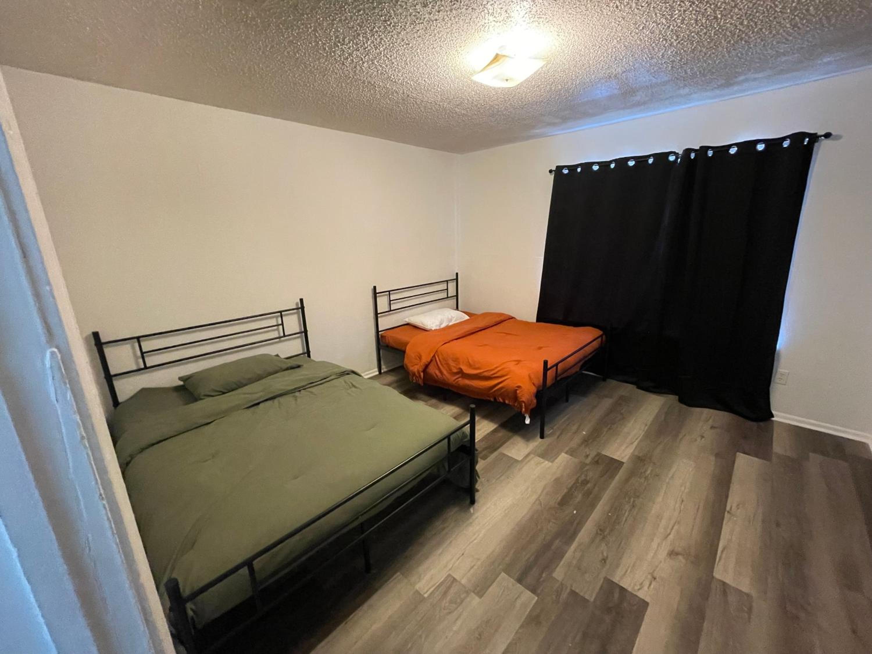 Cozy 2-Bedroom view 5