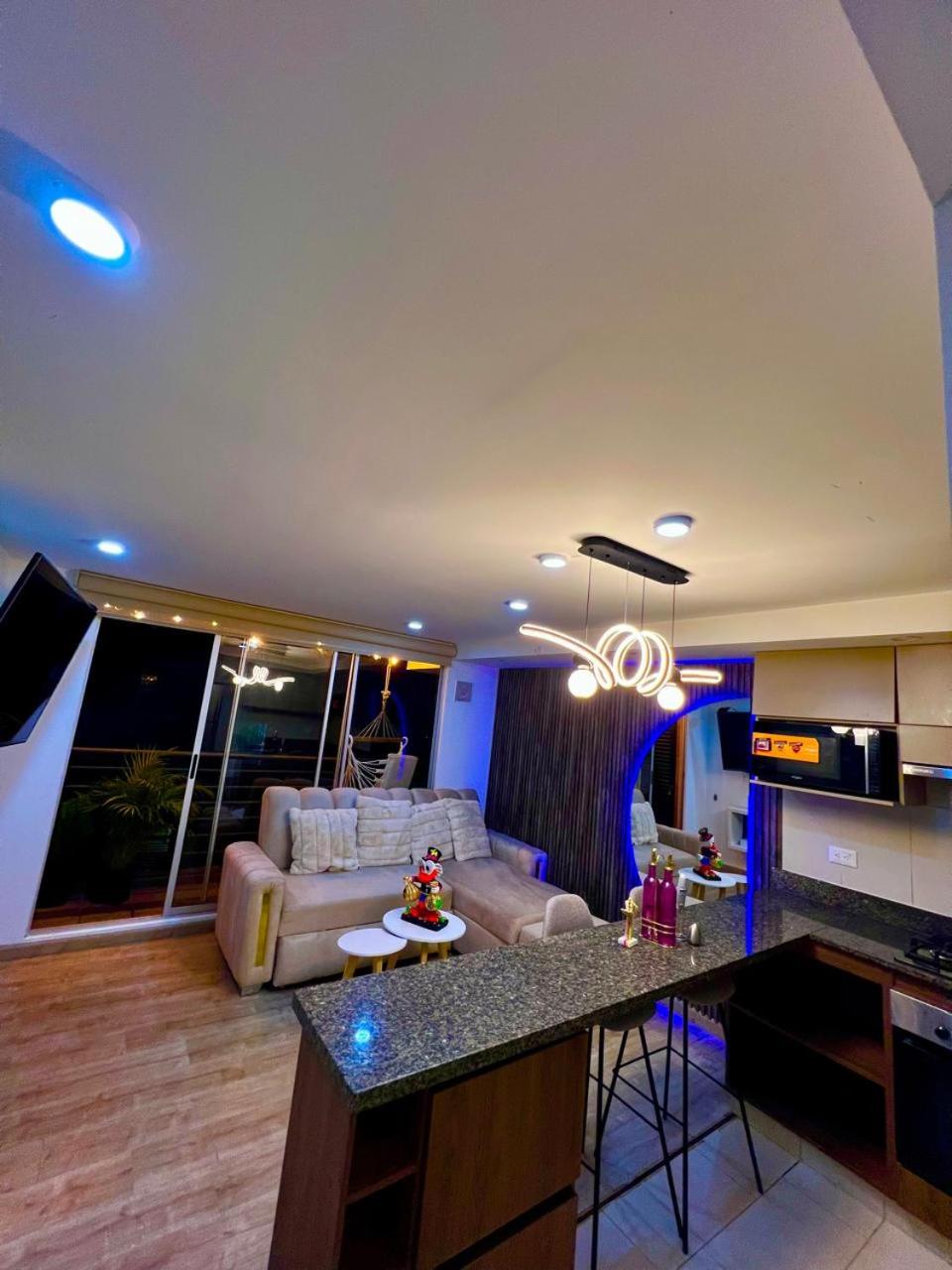 Apartamento De Lujo A 10minutos Del Aeropuerto Y Embajada Usa