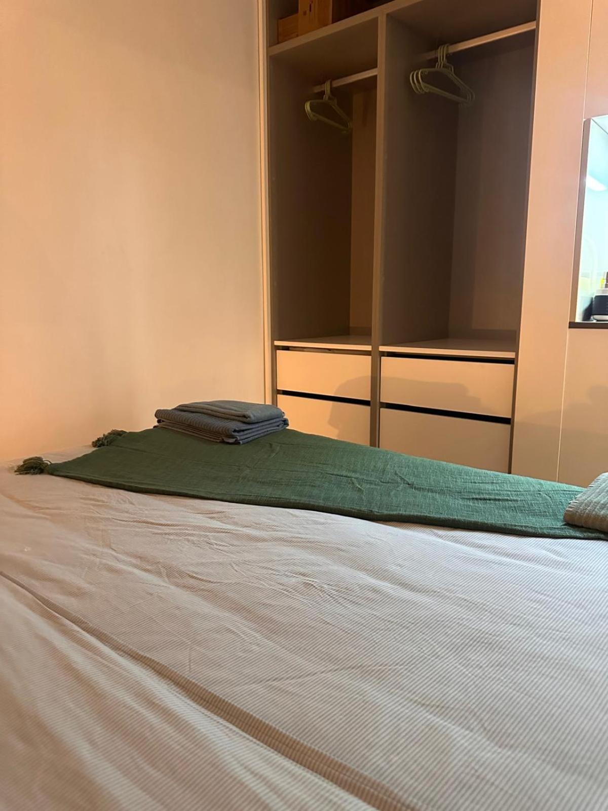 Chic Apartment-Rua Verde, Lisbon
