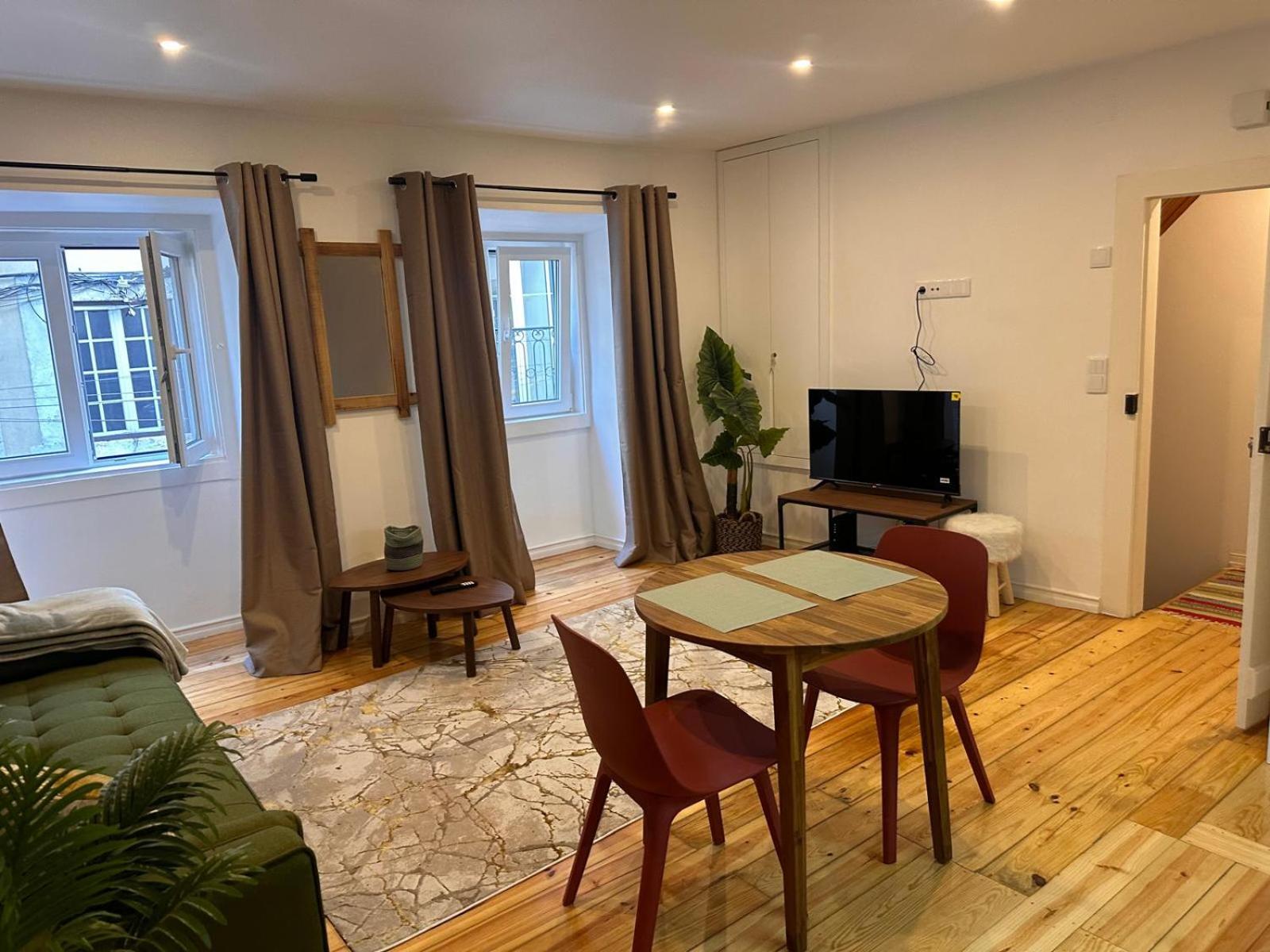 Chic Apartment-Rua Verde, Lisbon