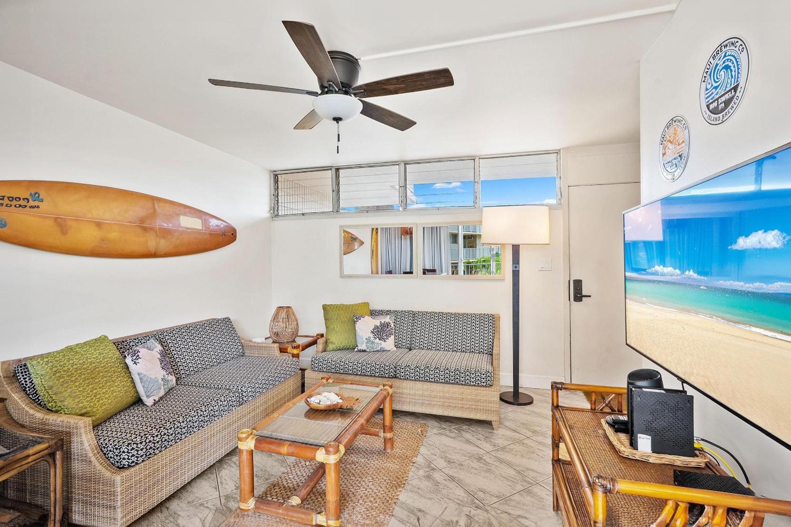 Kamaole Nalu 301 - Stunning Ocean Views, Renovated