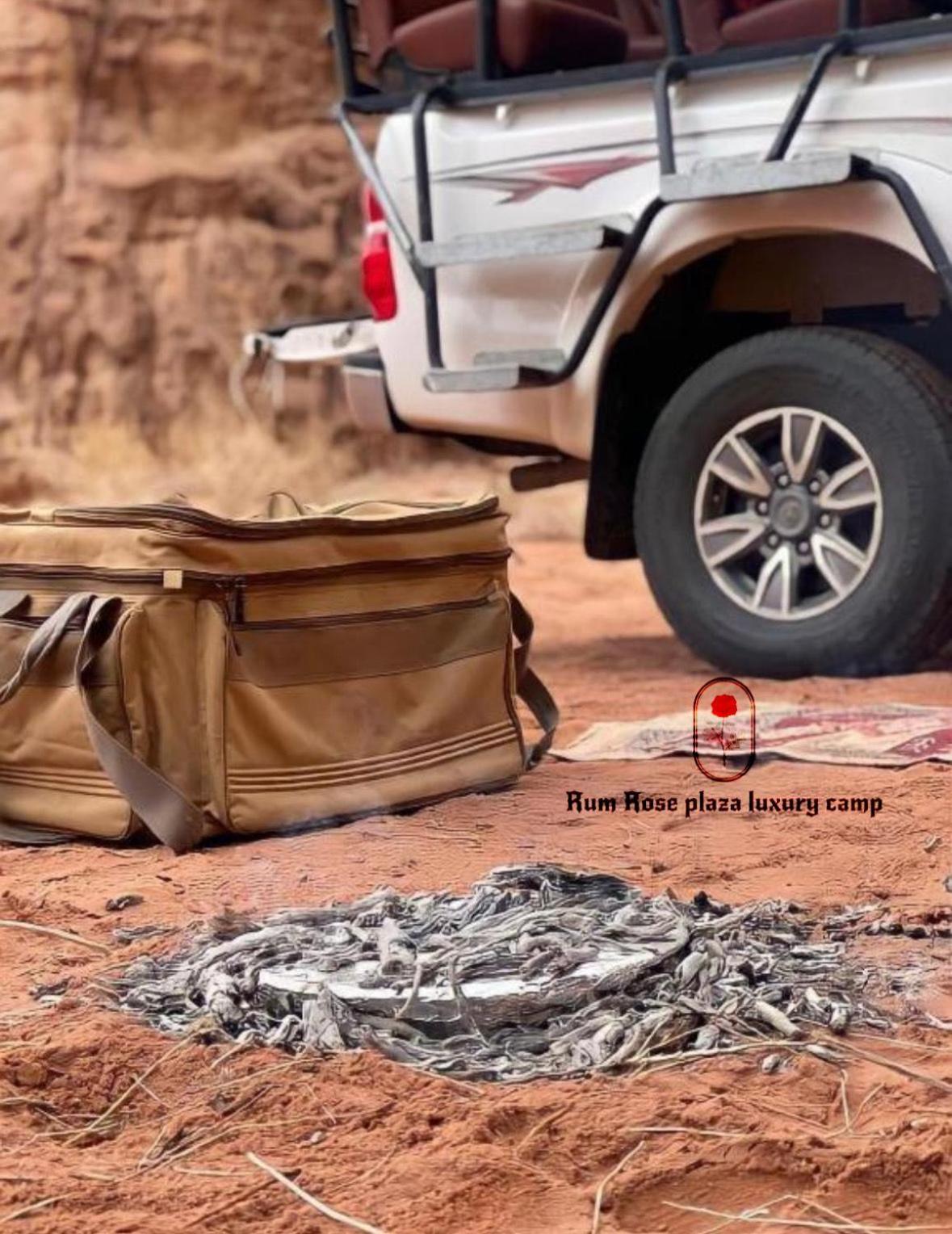 RUM MARS VALLEY BUBBLE lUXURY CAMP