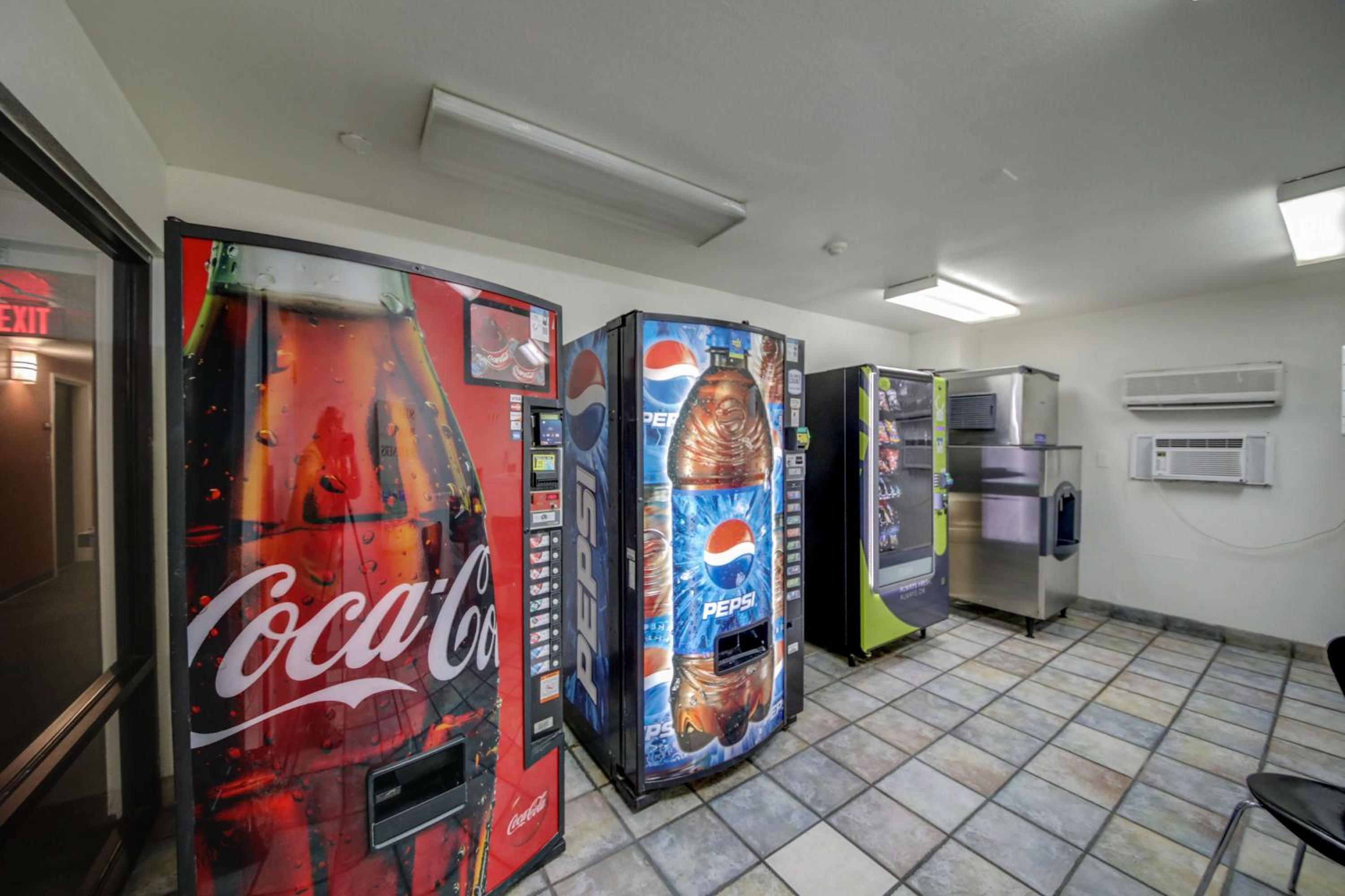 Motel 6-Greensboro, NC - Airport