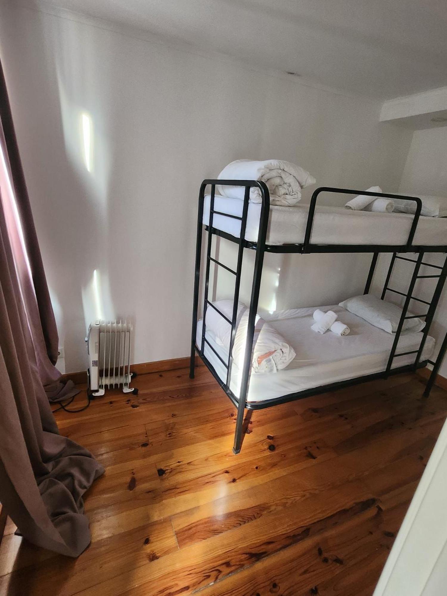 Daora Lisbon Beds