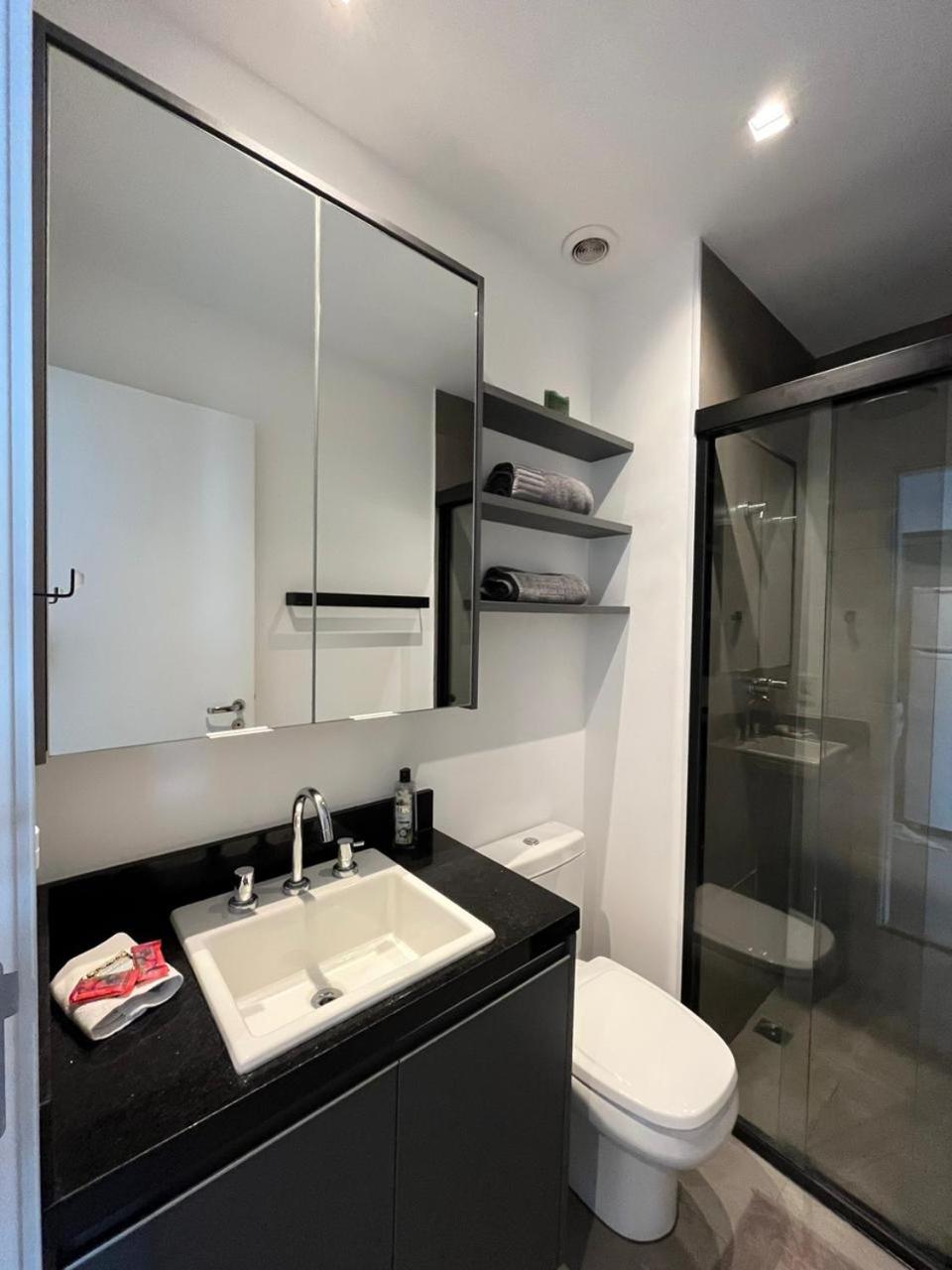 Flat Deluxe com Varanda e Vista no Jardins - VN Capote Luxuoso
