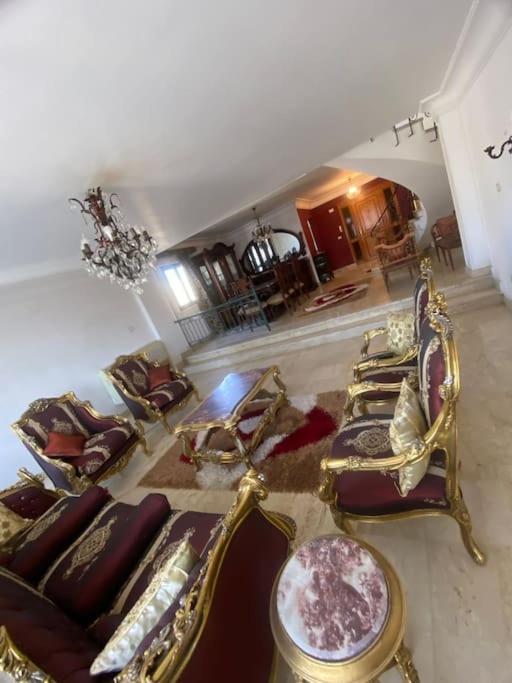 Fully equipped duplex