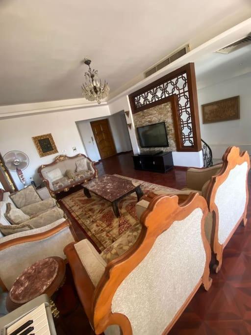 Fully equipped duplex