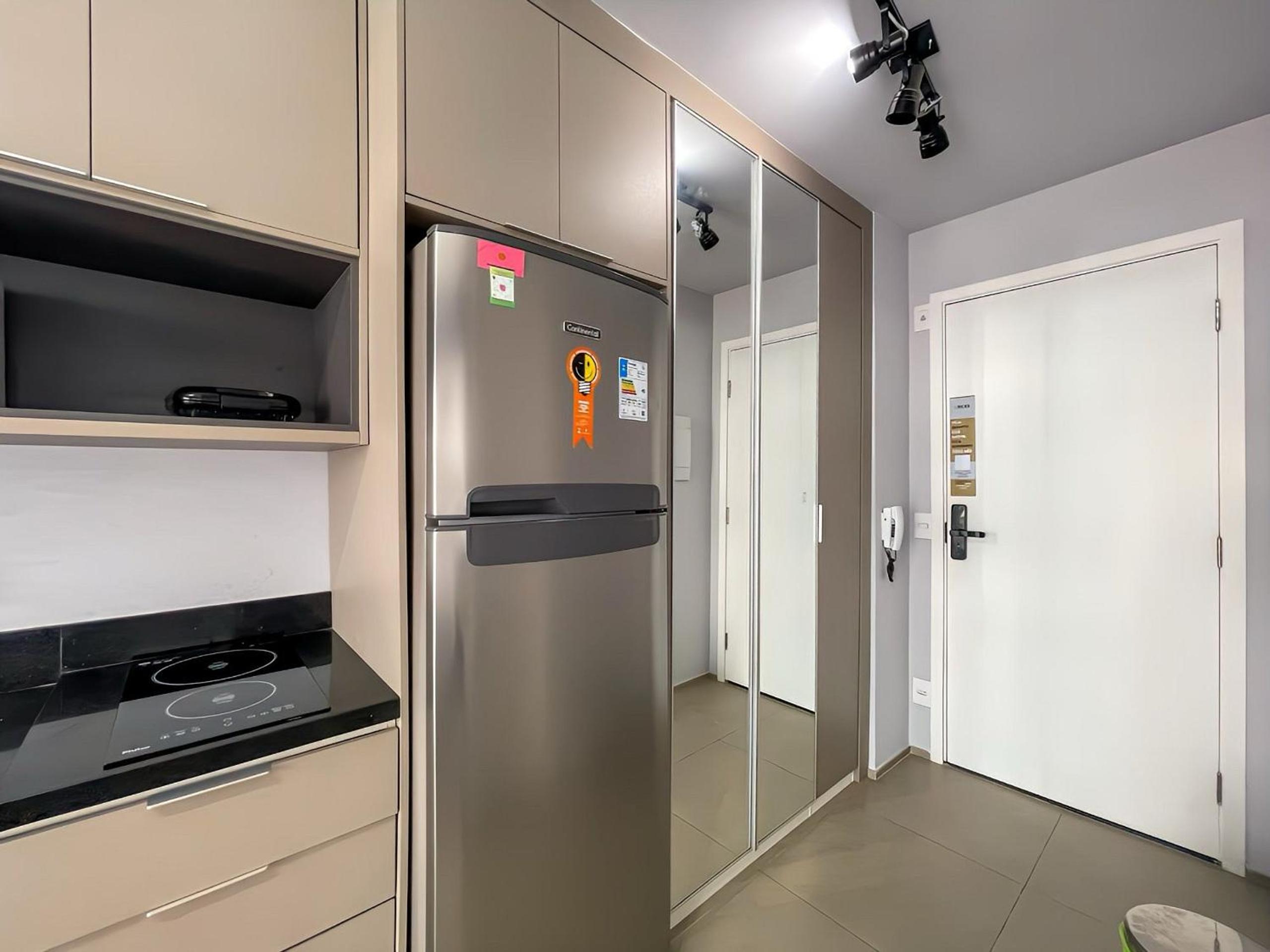 Belint Bela Cintra: 5 minutes from Paulista with rooftop pool